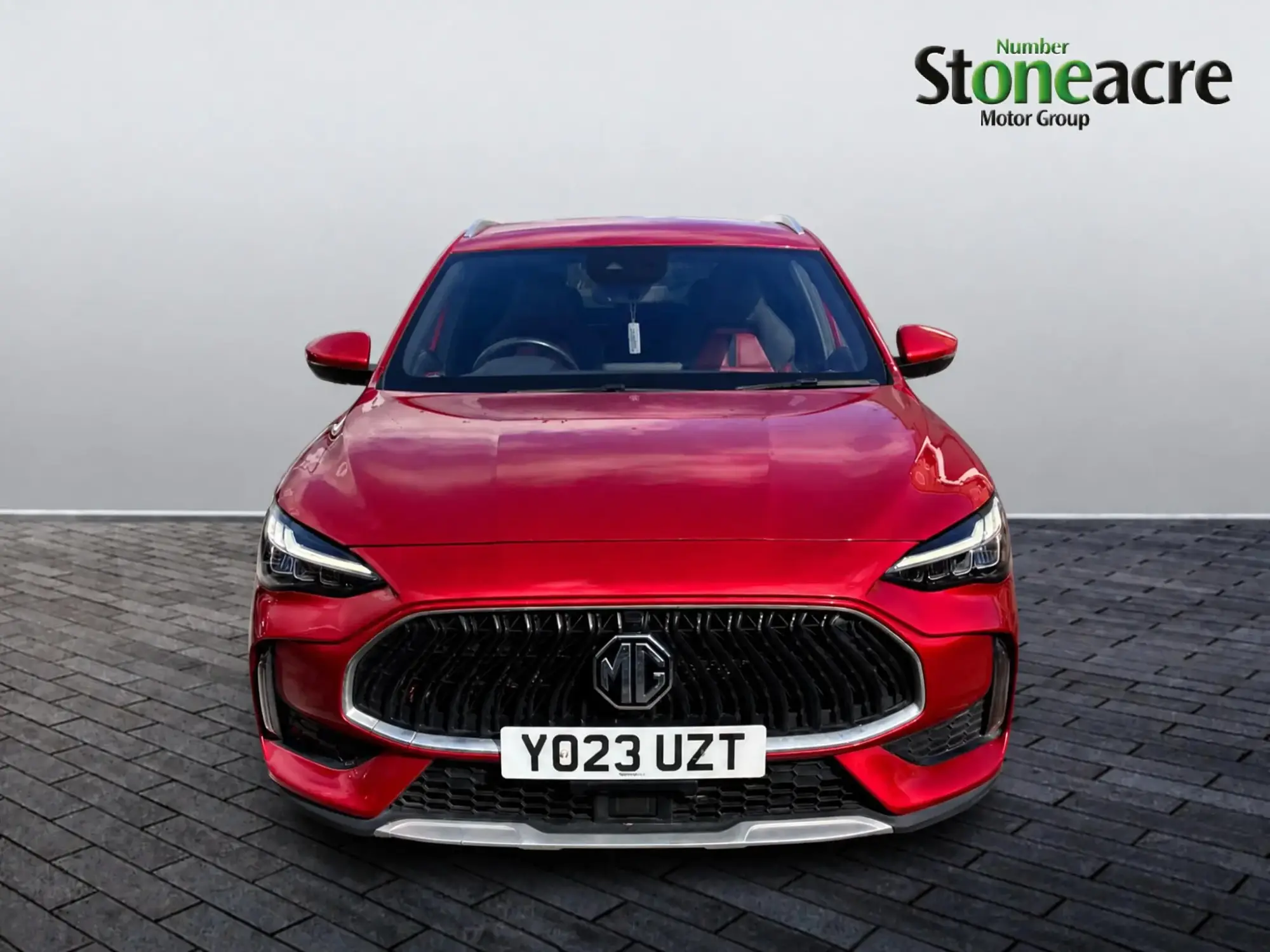 MG HS 1.5 T-GDI Trophy SUV 5dr Petrol DCT Euro 6 (s/s) (162 ps) YO23UZT Image 2