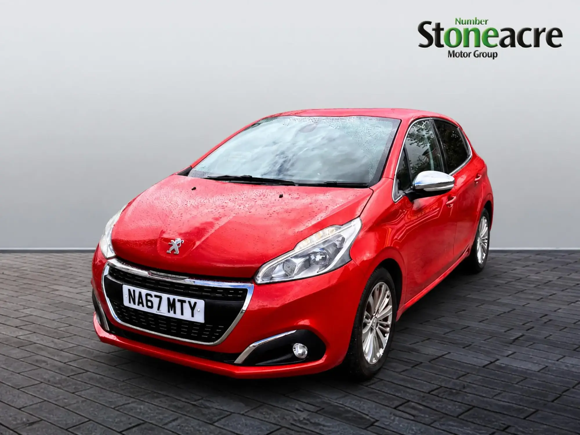 Peugeot 208 1.2 PureTech Allure Hatchback 5dr Petrol Manual Euro 6 (82 ps) NA67MTY Image 3