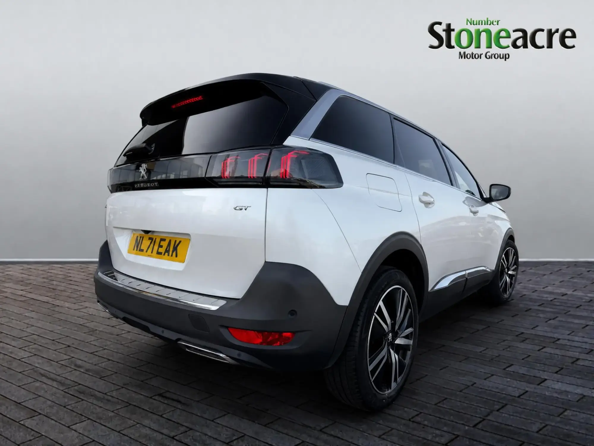 Peugeot 5008 Image 10