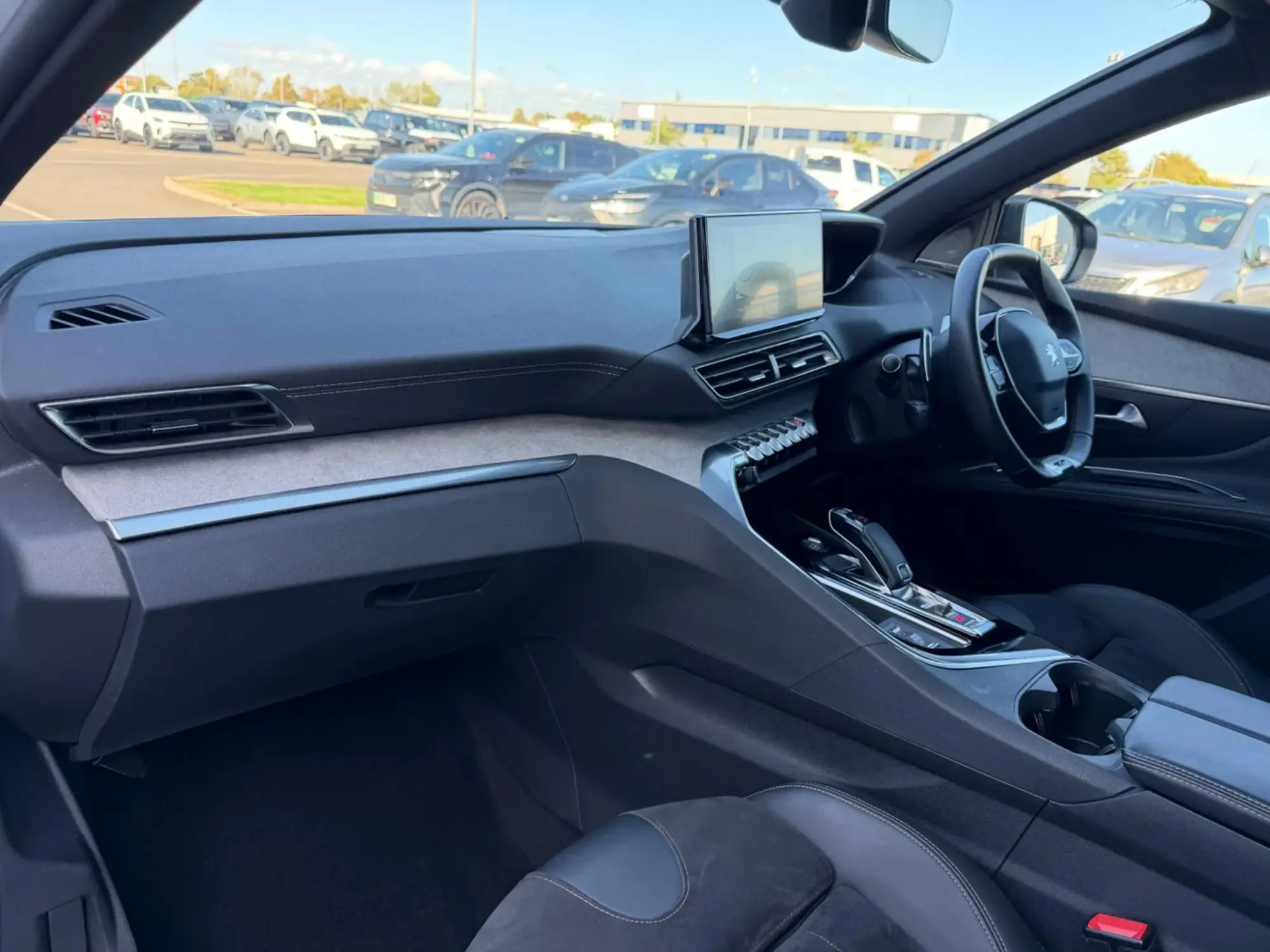 Peugeot 5008 Image 11