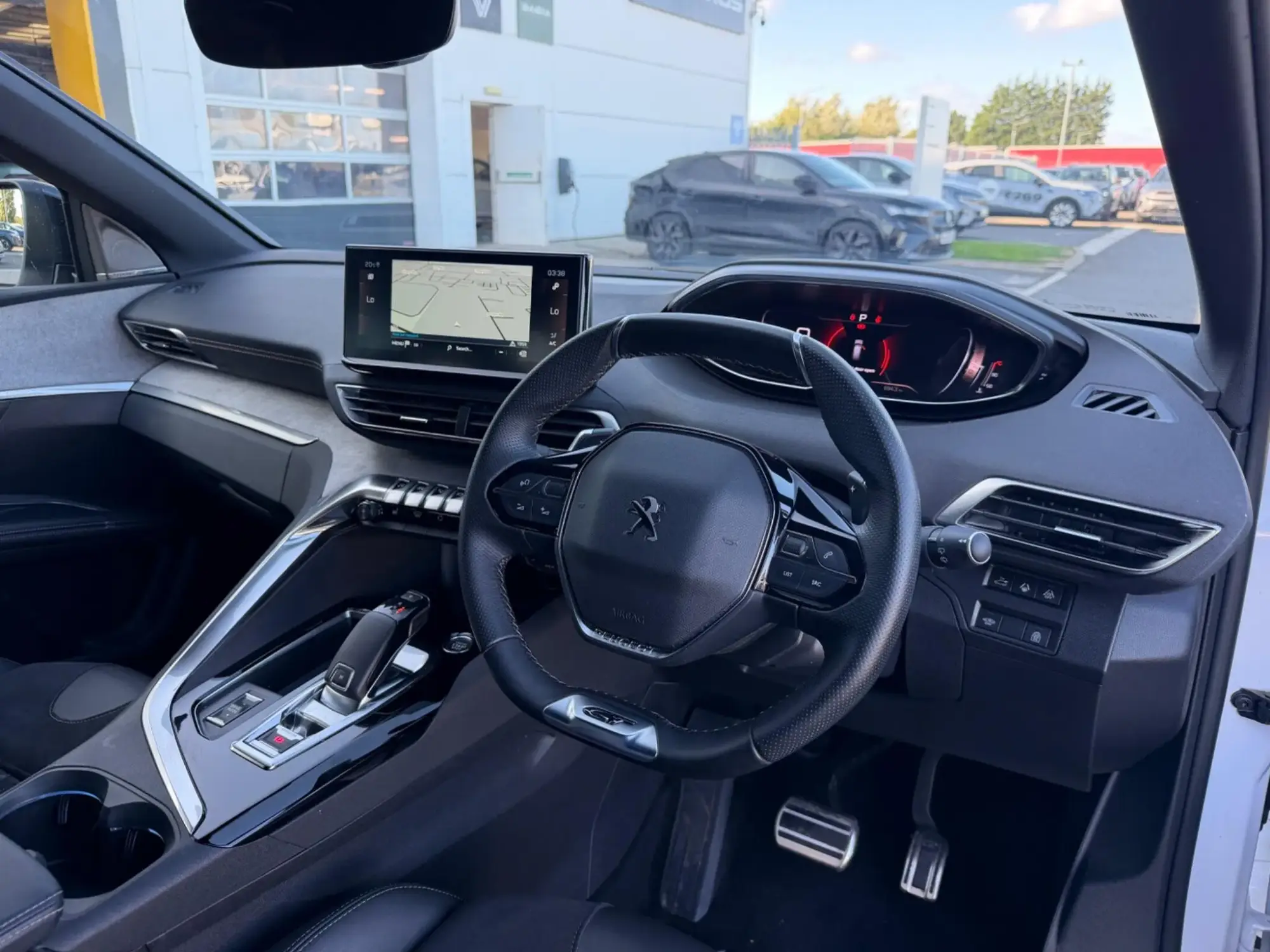 Peugeot 5008 Image 13