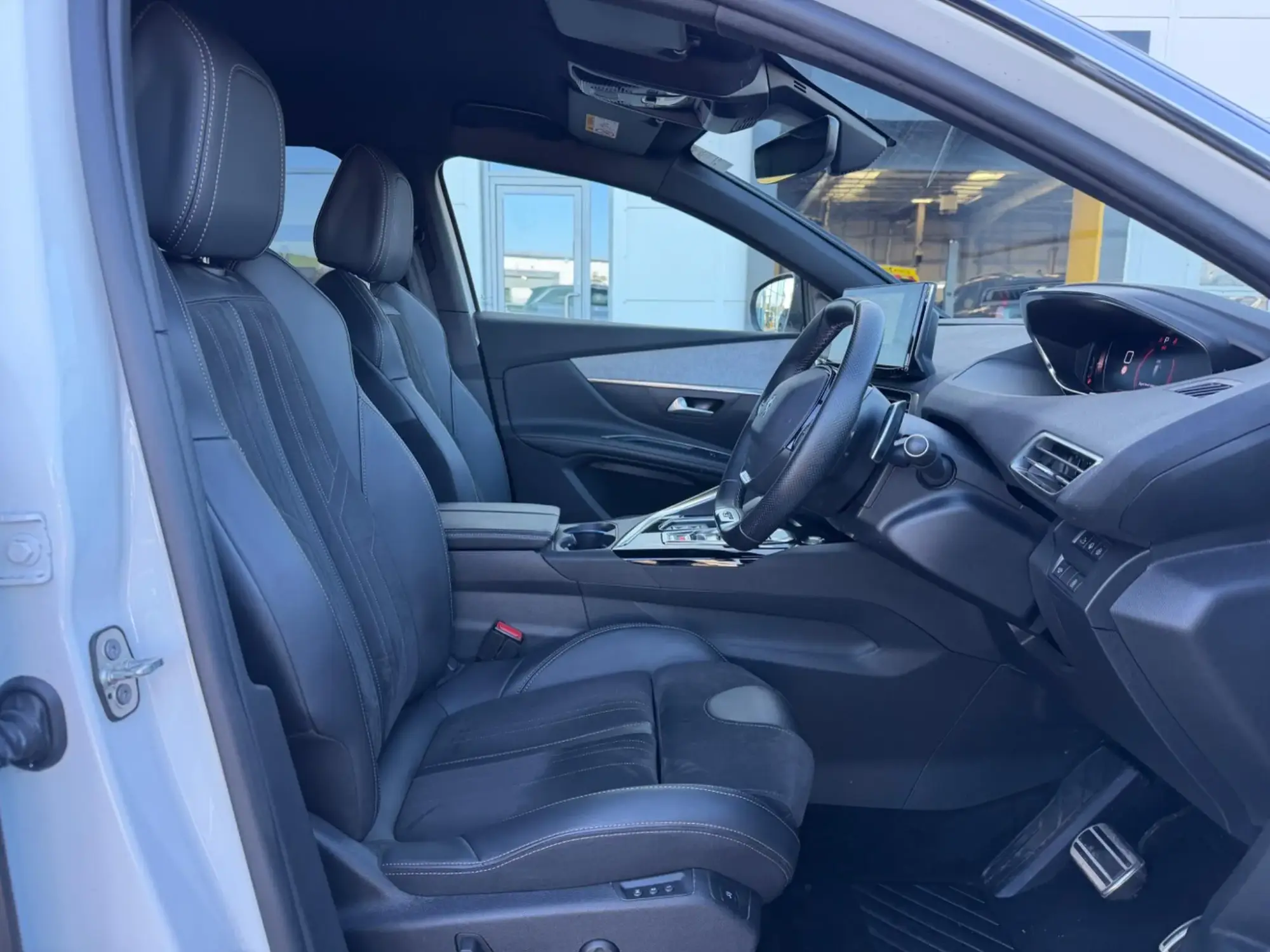Peugeot 5008 Image 14