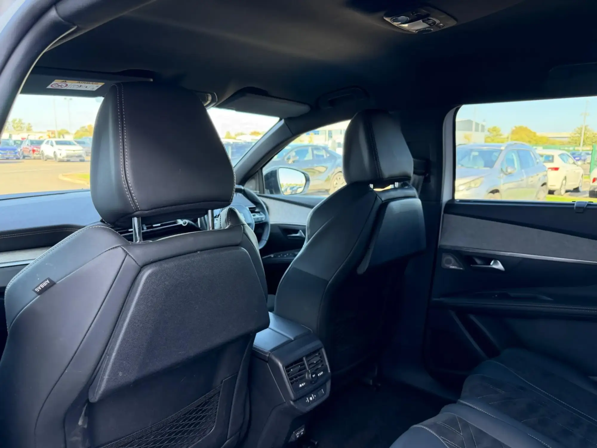 Peugeot 5008 Image 15