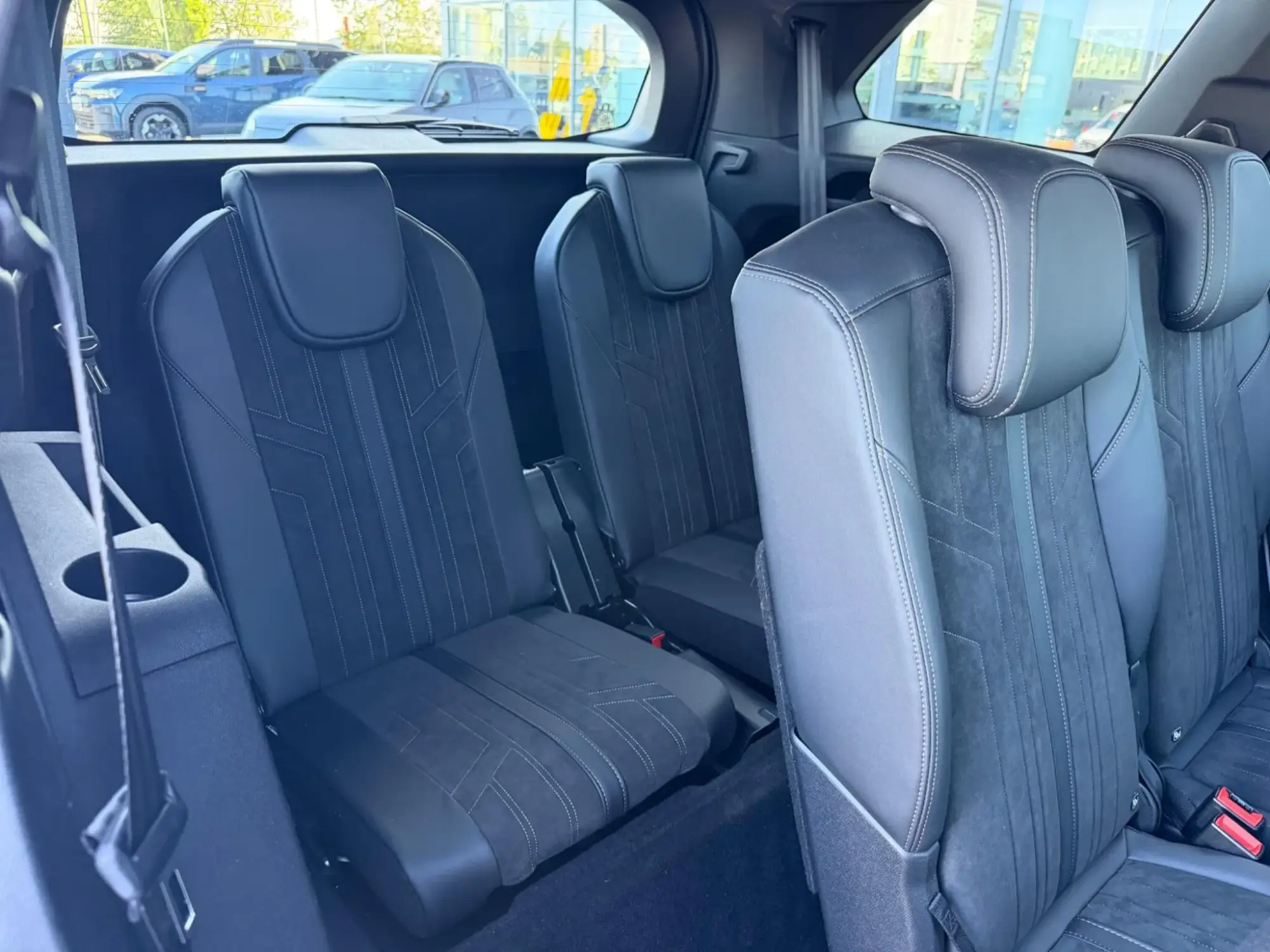 Peugeot 5008 Image 17