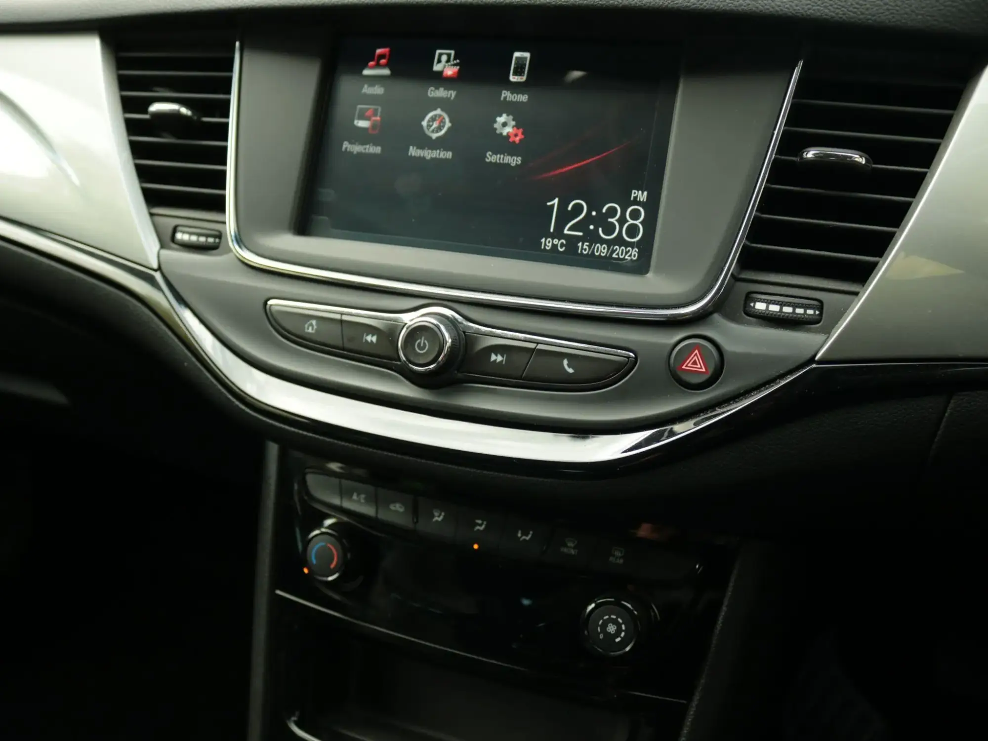 Vauxhall Astra Image 19 Vauxhall Astra Image 19