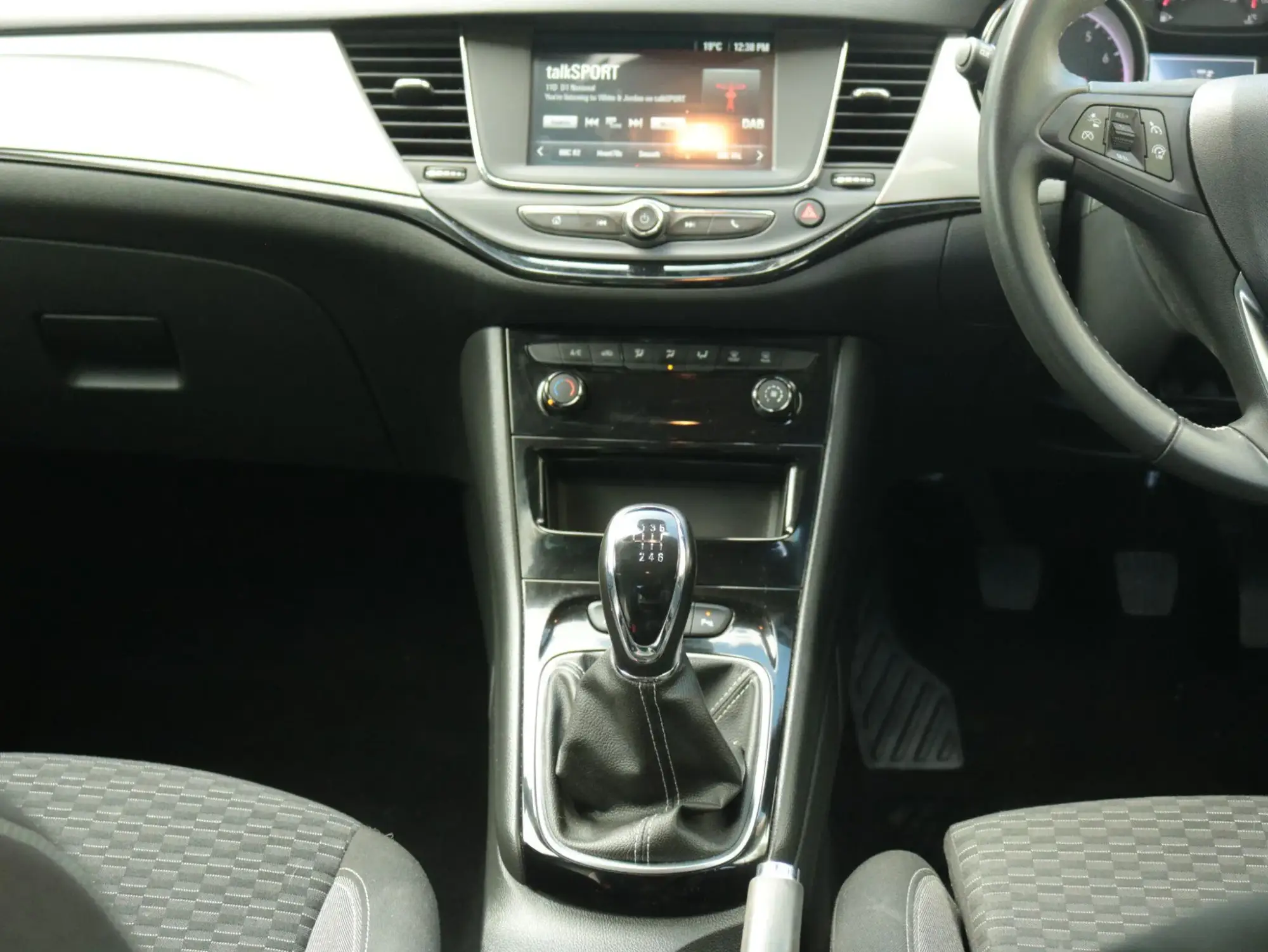 Vauxhall Astra Image 22 Vauxhall Astra Image 22