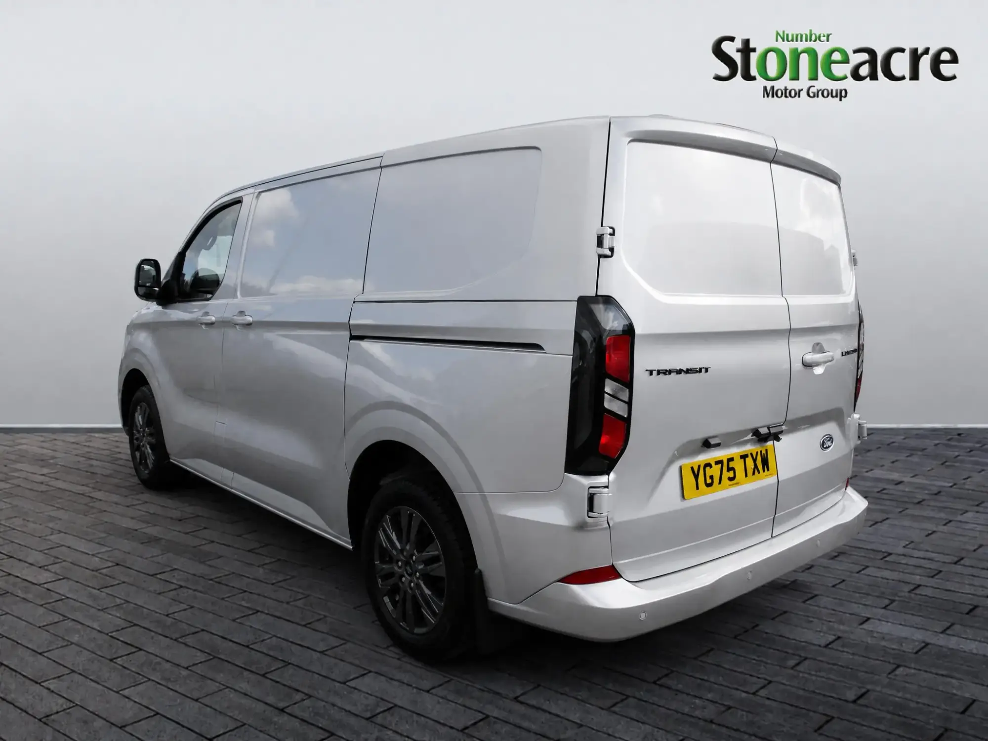 Ford Transit Custom Image 5 Ford Transit Custom Image 5