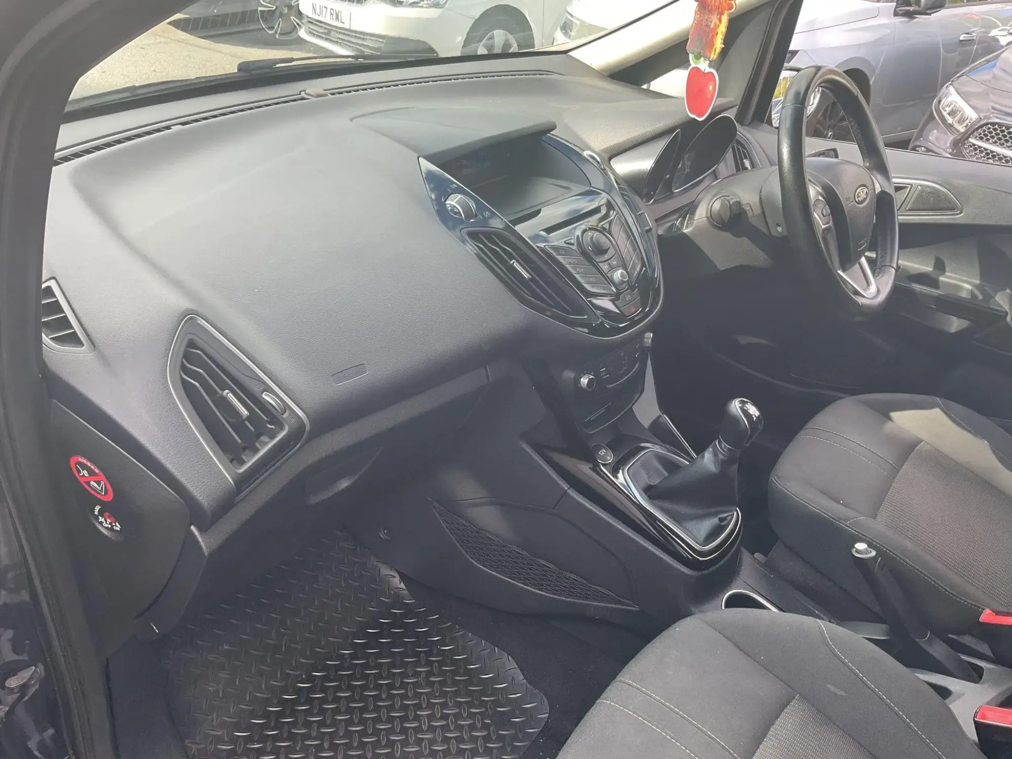 Ford B-Max Image 10 Ford B-Max Image 10