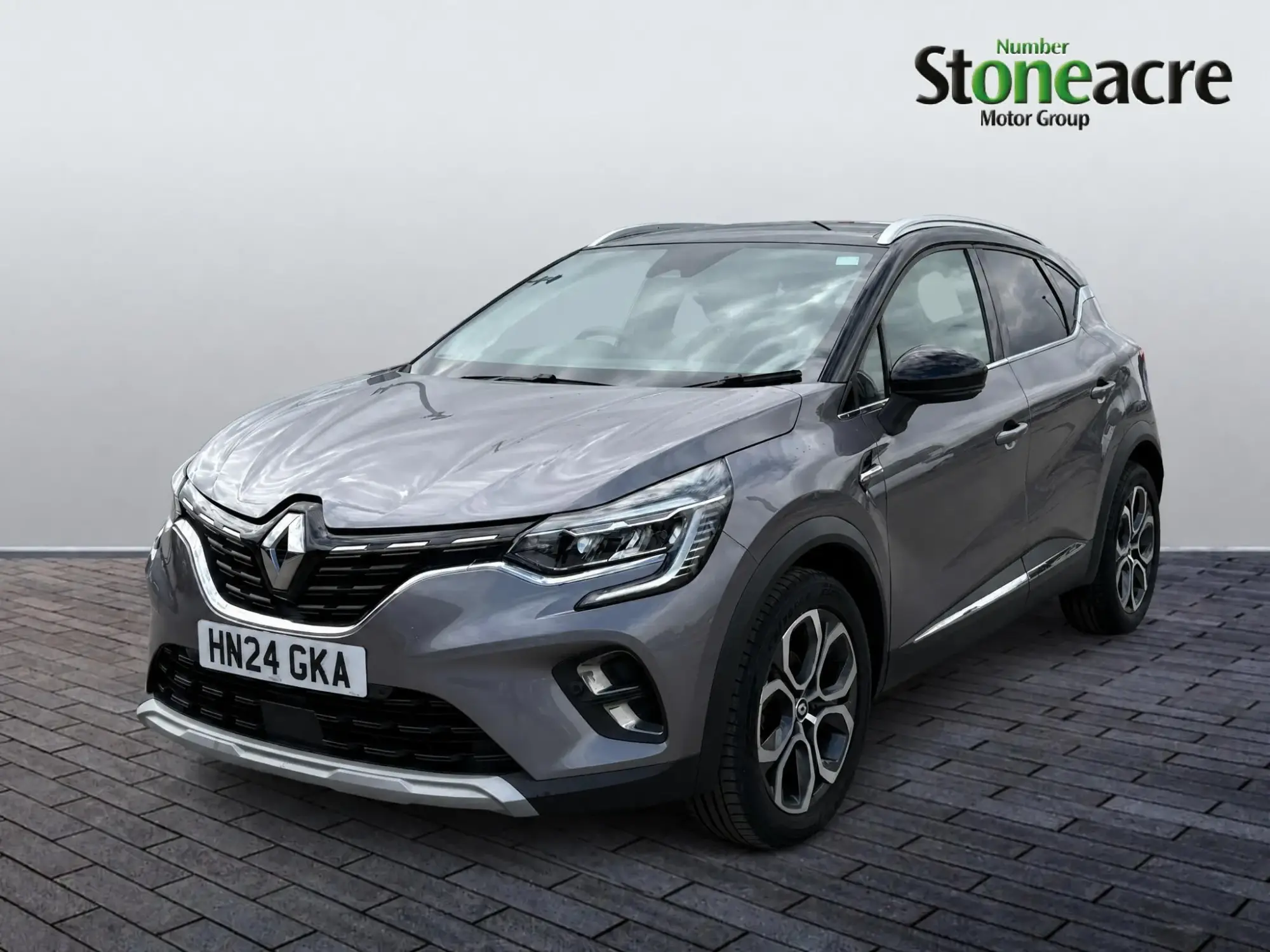 Renault Captur Techno TCe 90 MY22 HN24GKA Image 3 Renault Captur Techno TCe 90 MY22 HN24GKA Image 3