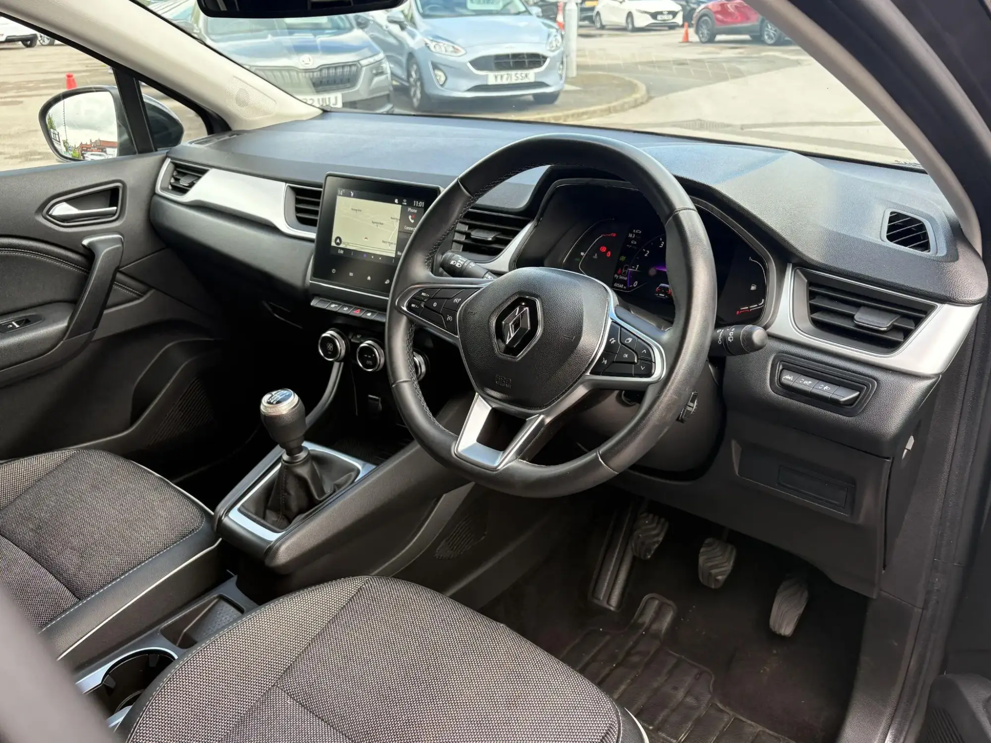 Renault Captur Image 9 Renault Captur Image 9