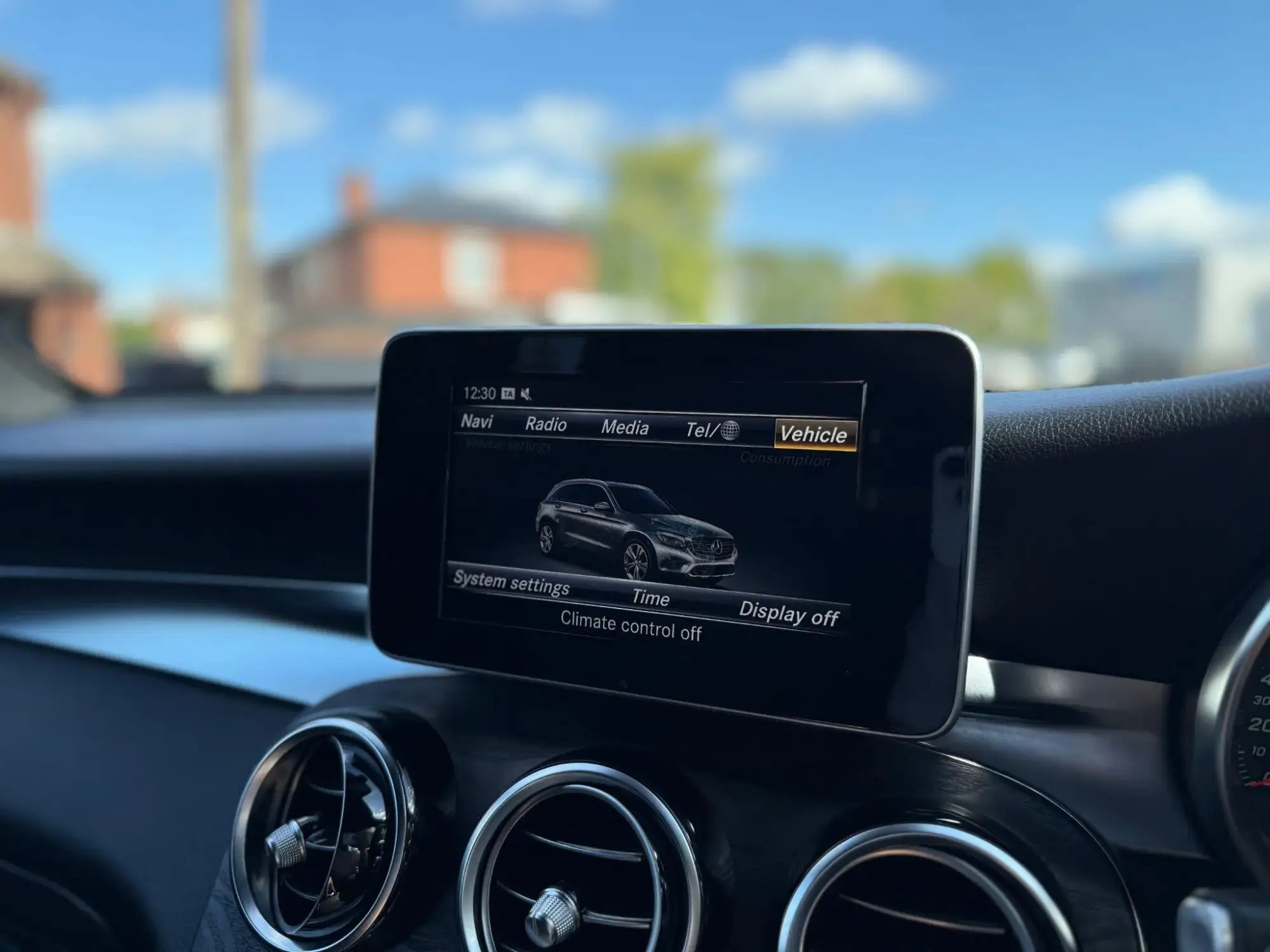 Mercedes-Benz GLC Image 22 Mercedes-Benz GLC Image 22