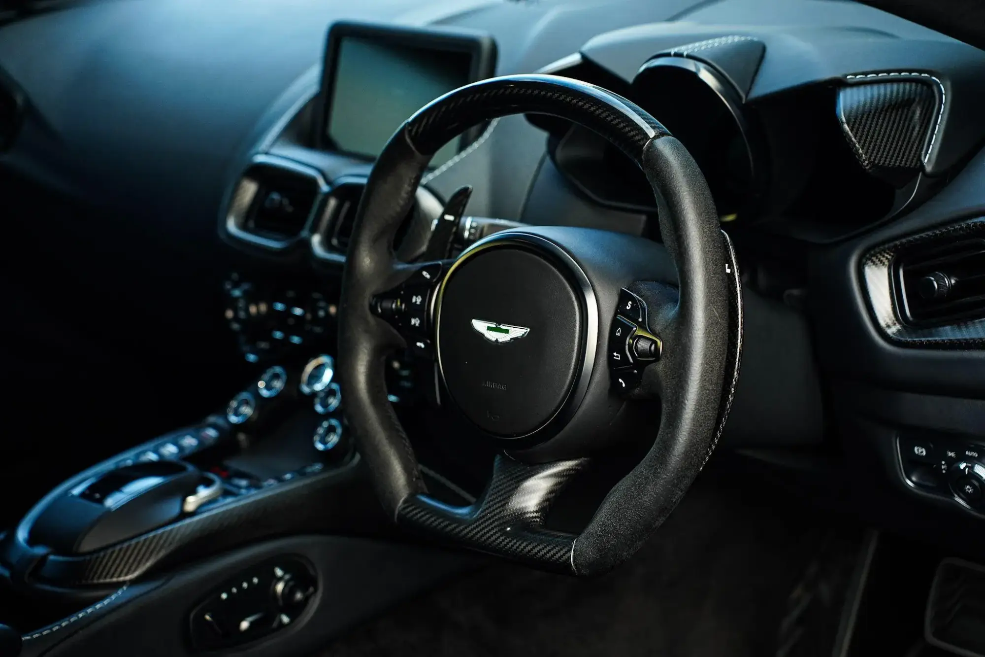 Aston Martin Vantage Image 13 Aston Martin Vantage Image 13