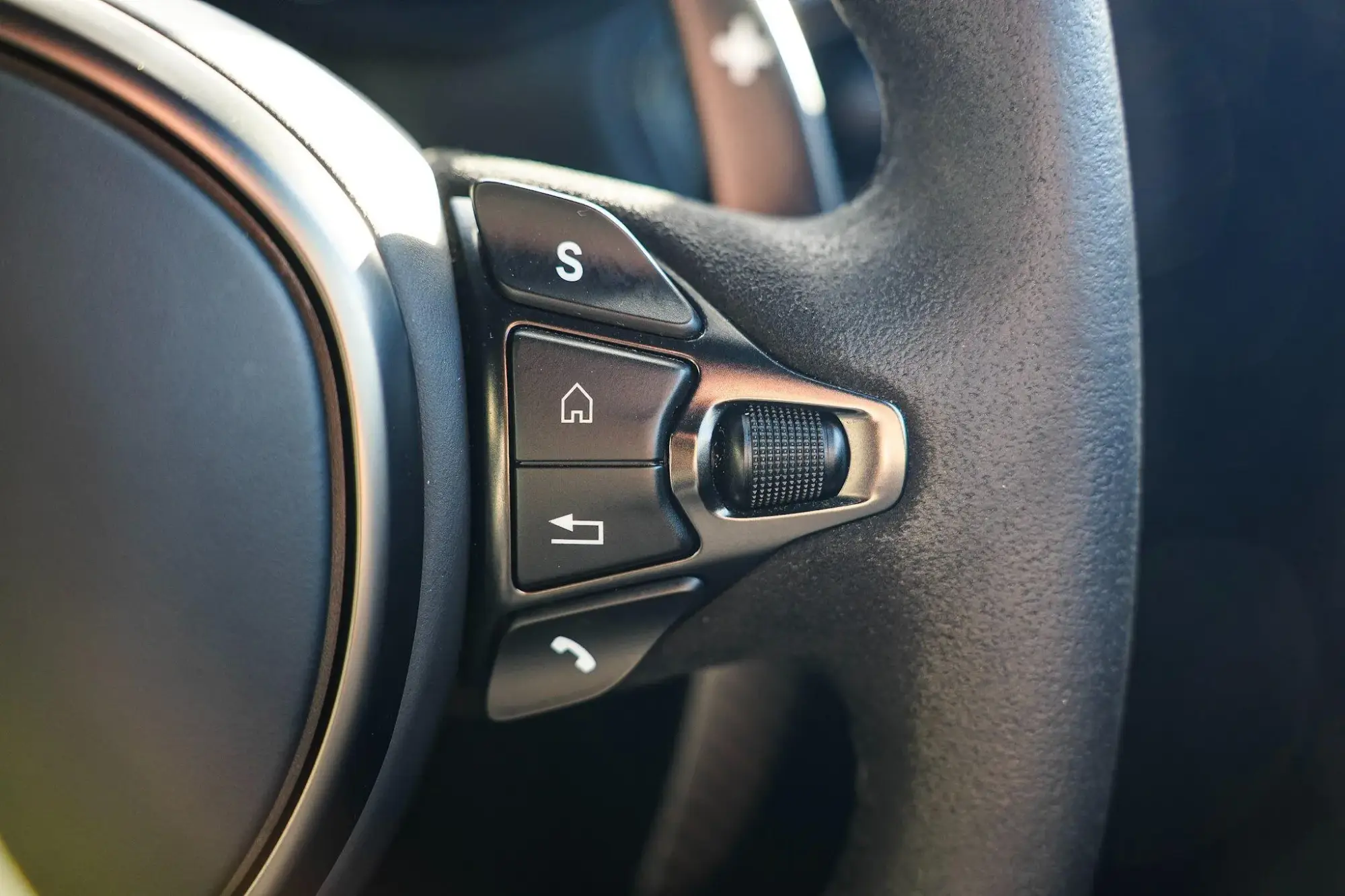 Aston Martin Vantage Image 18 Aston Martin Vantage Image 18