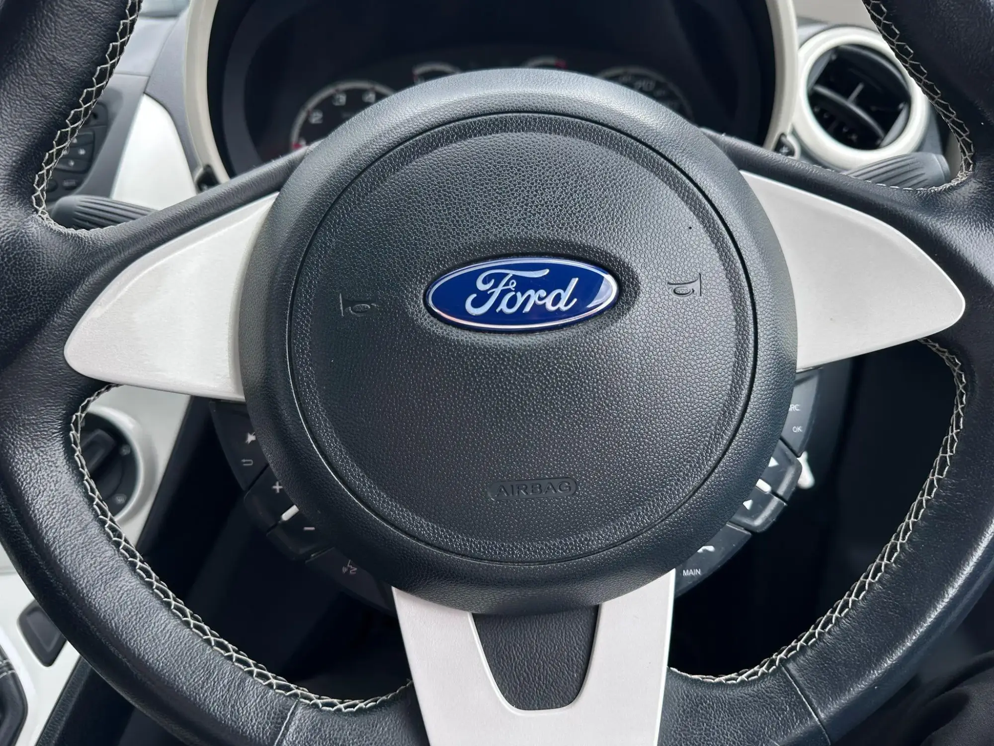 Ford KA Image 9 Ford KA Image 9