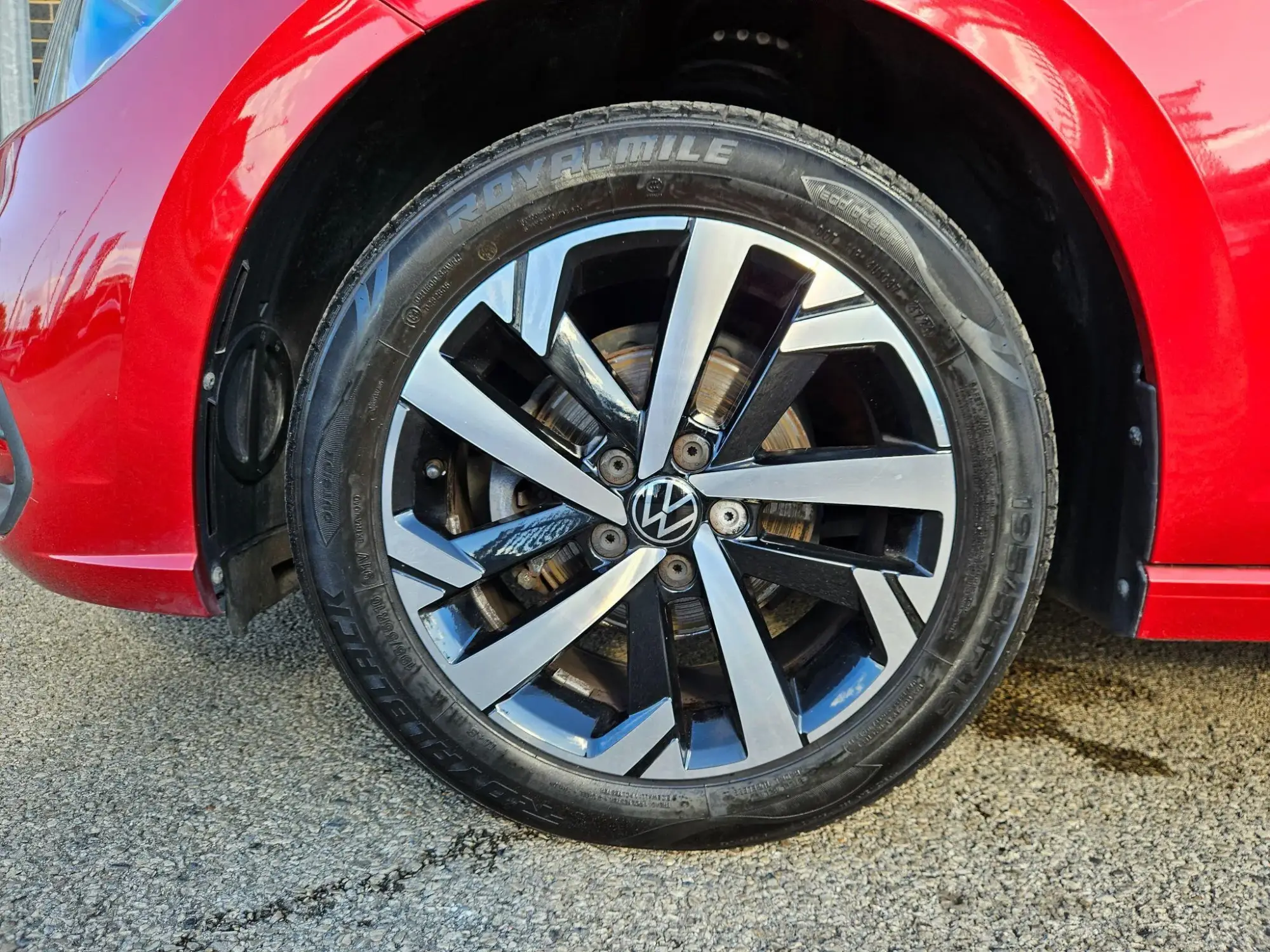 Volkswagen Polo Image 9