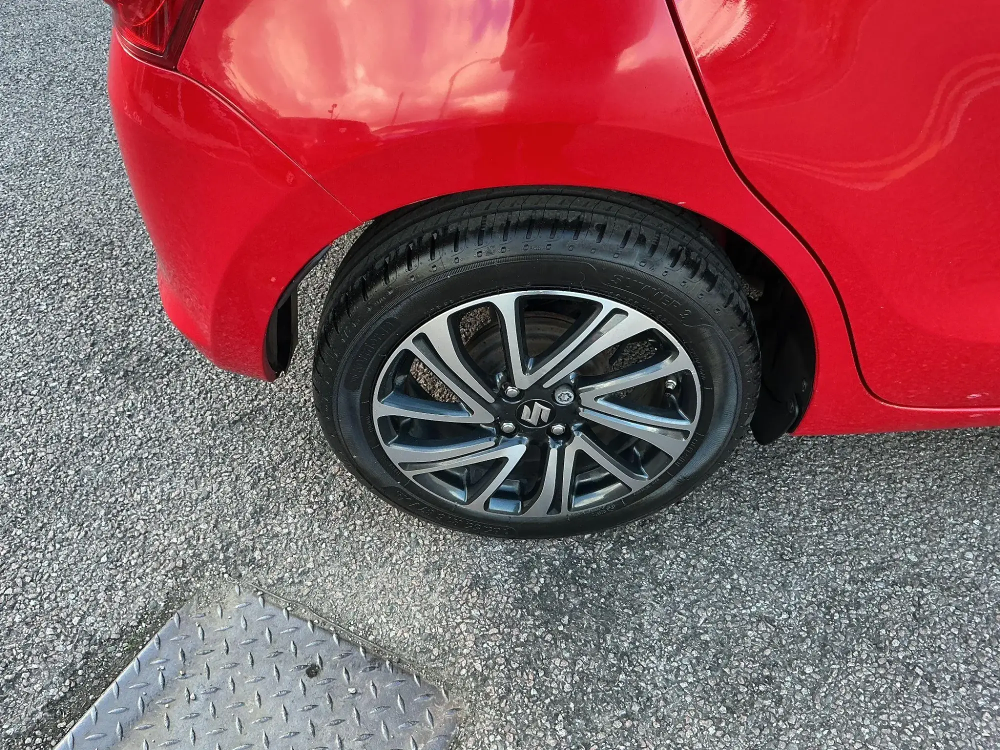 Suzuki Swift Image 11
