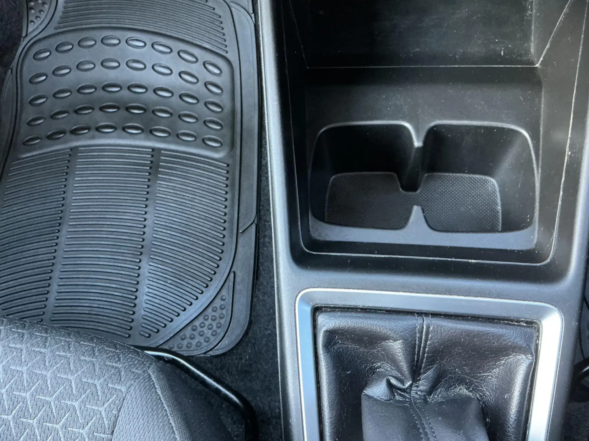 Suzuki Swift Image 29