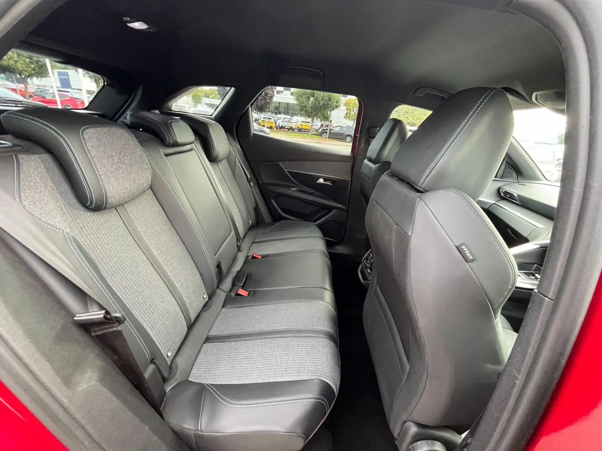 Peugeot 3008 Image 13
