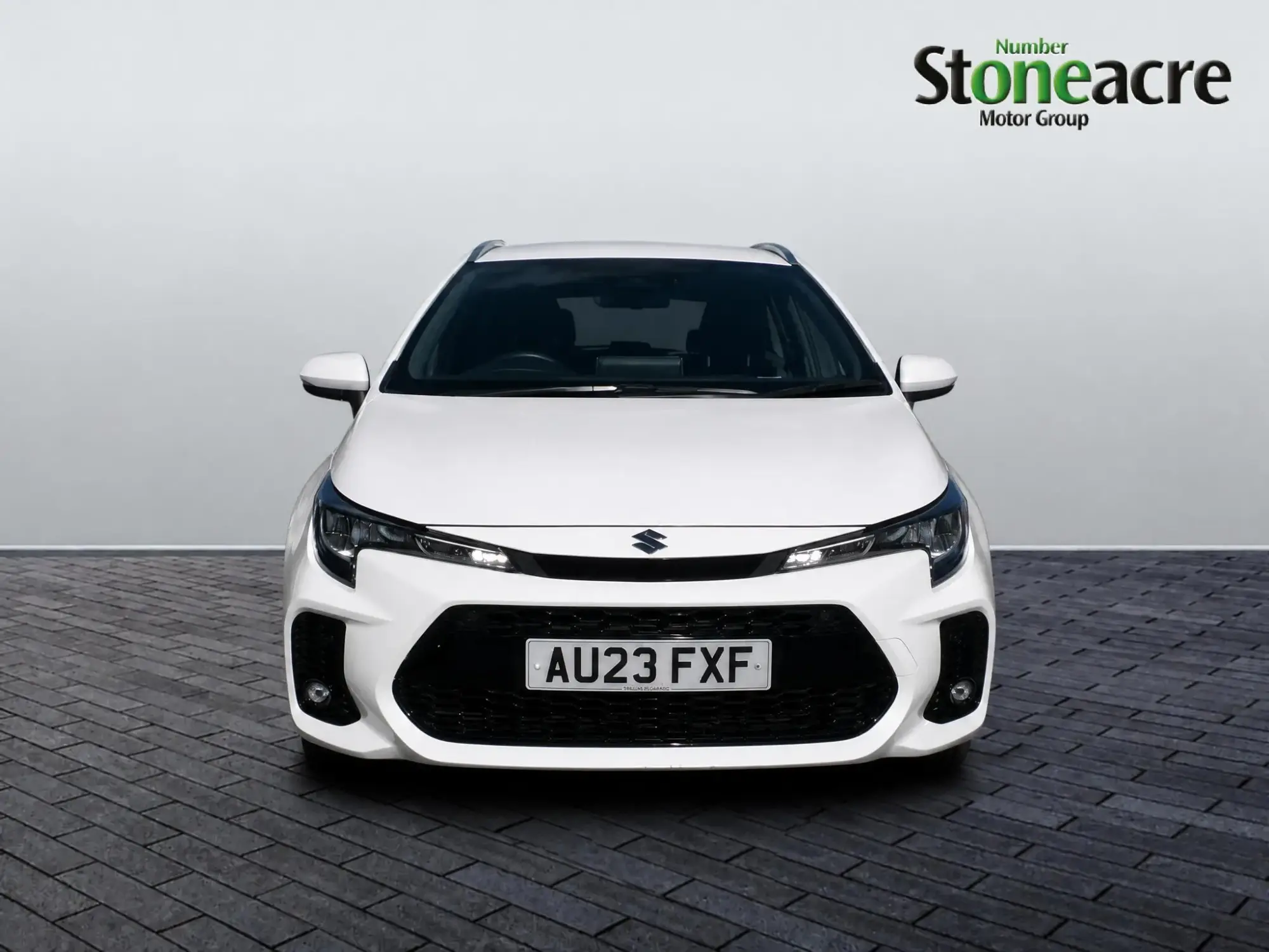 Suzuki Swace Image 2