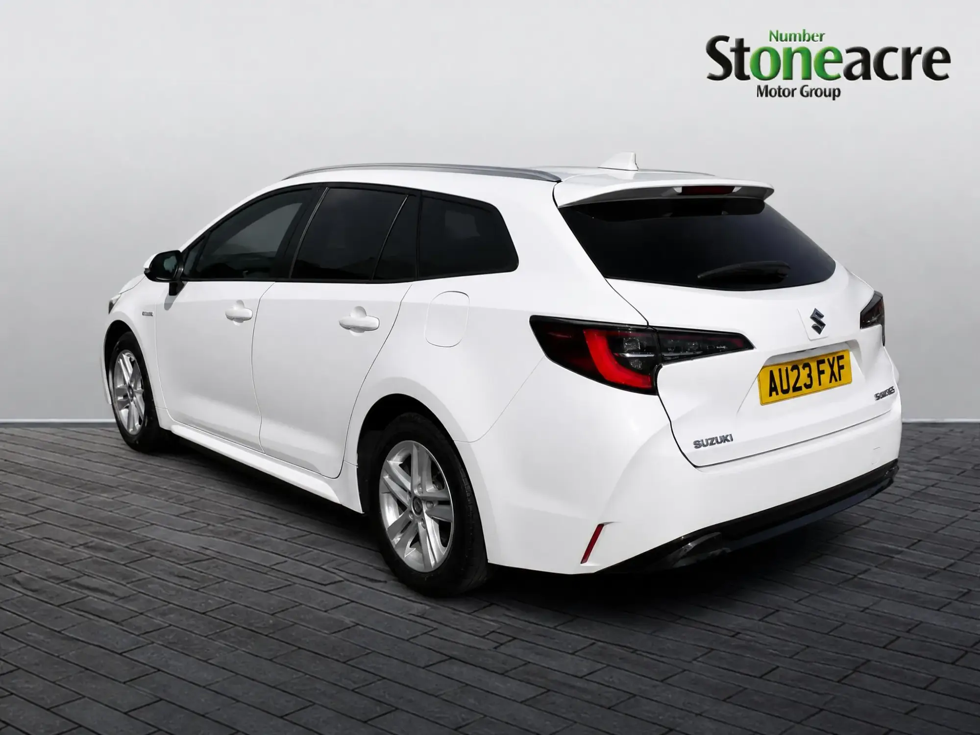 Suzuki Swace Image 4