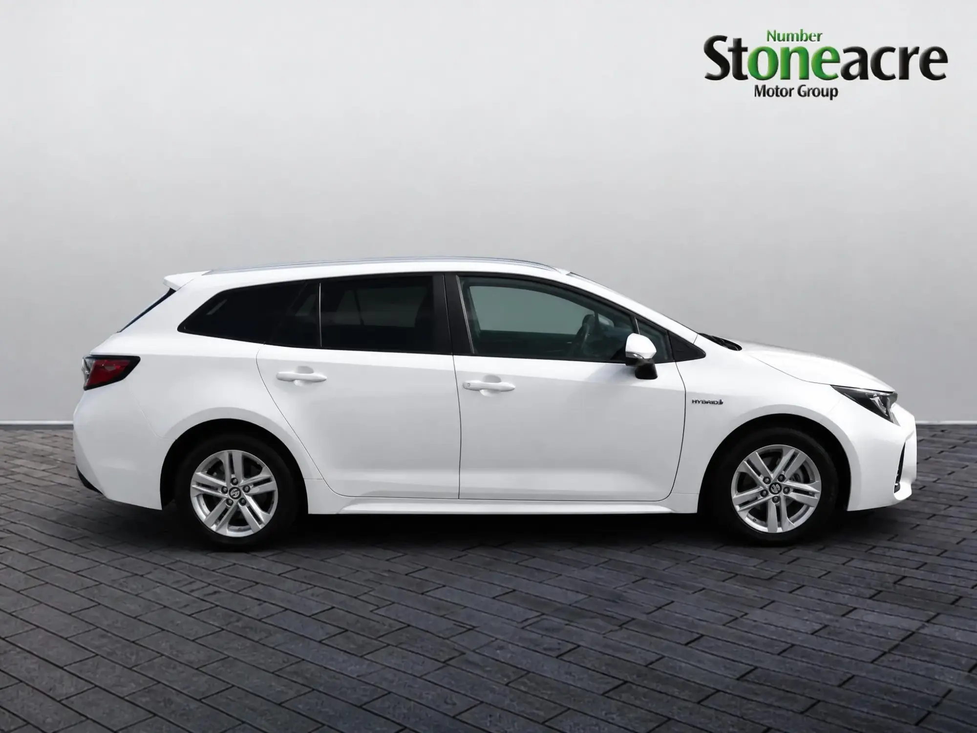 Suzuki Swace Image 7
