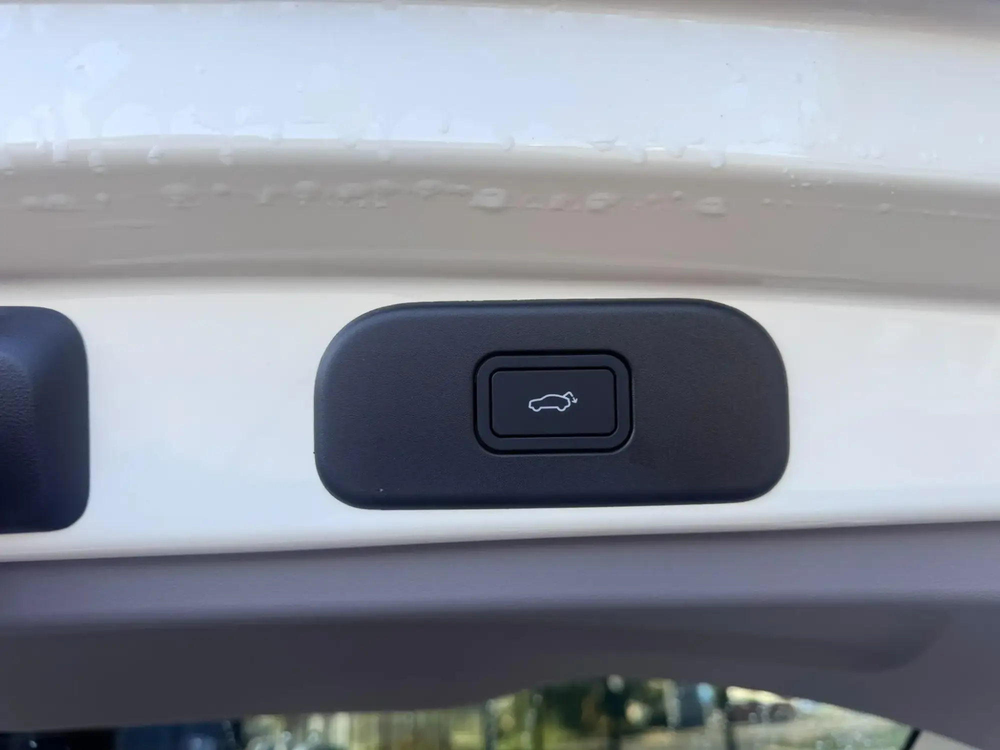 Geely EX2 Image 14 Geely EX2 Image 14