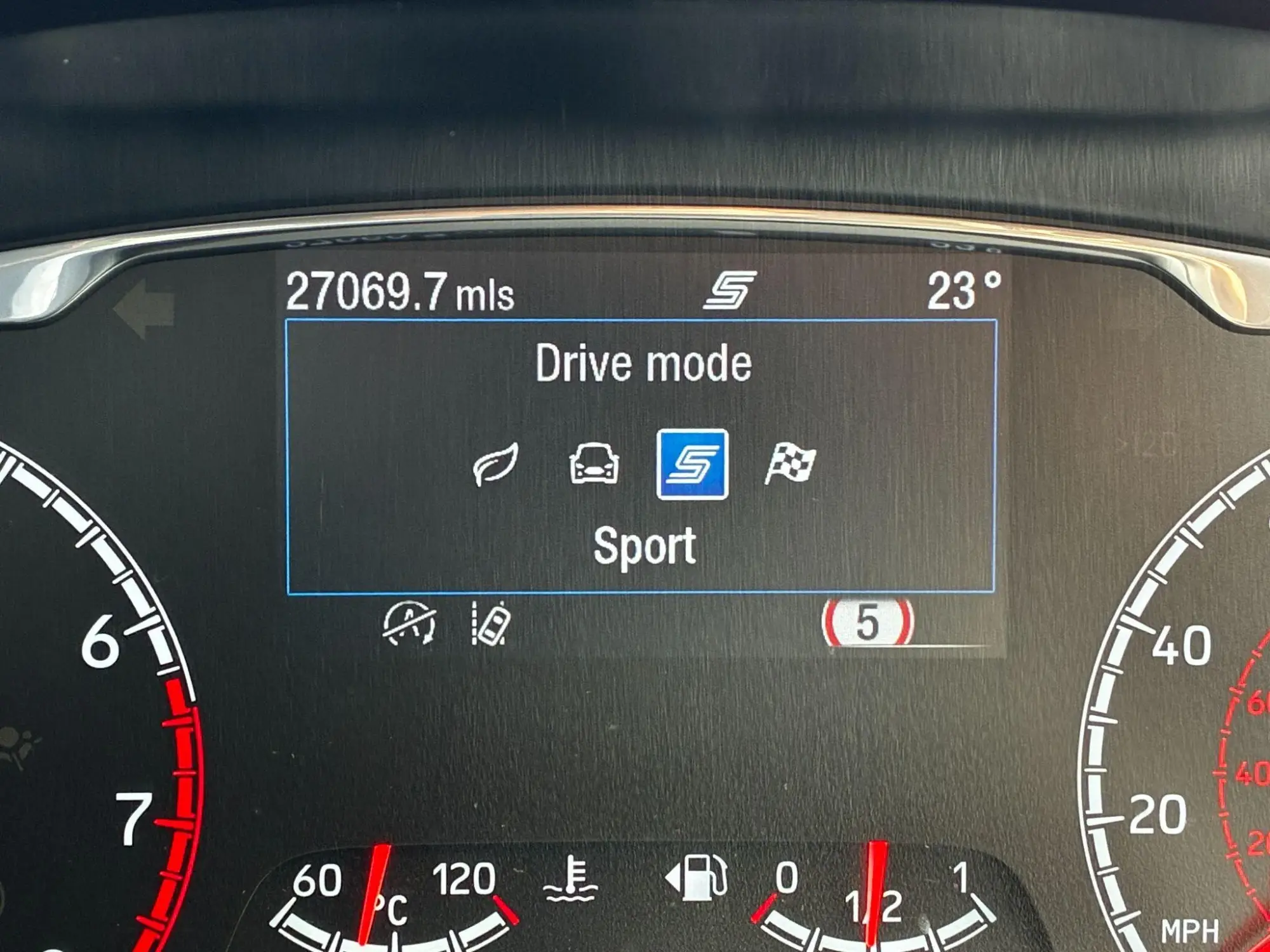 Ford Fiesta ST Image 43