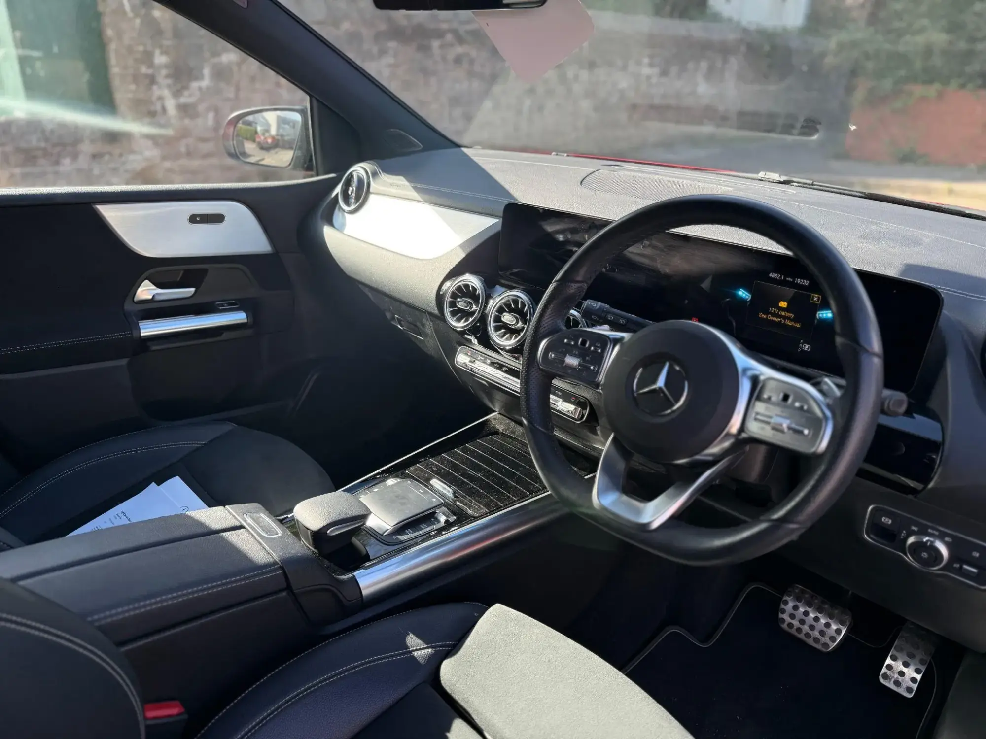 Mercedes-Benz B-Class Image 11