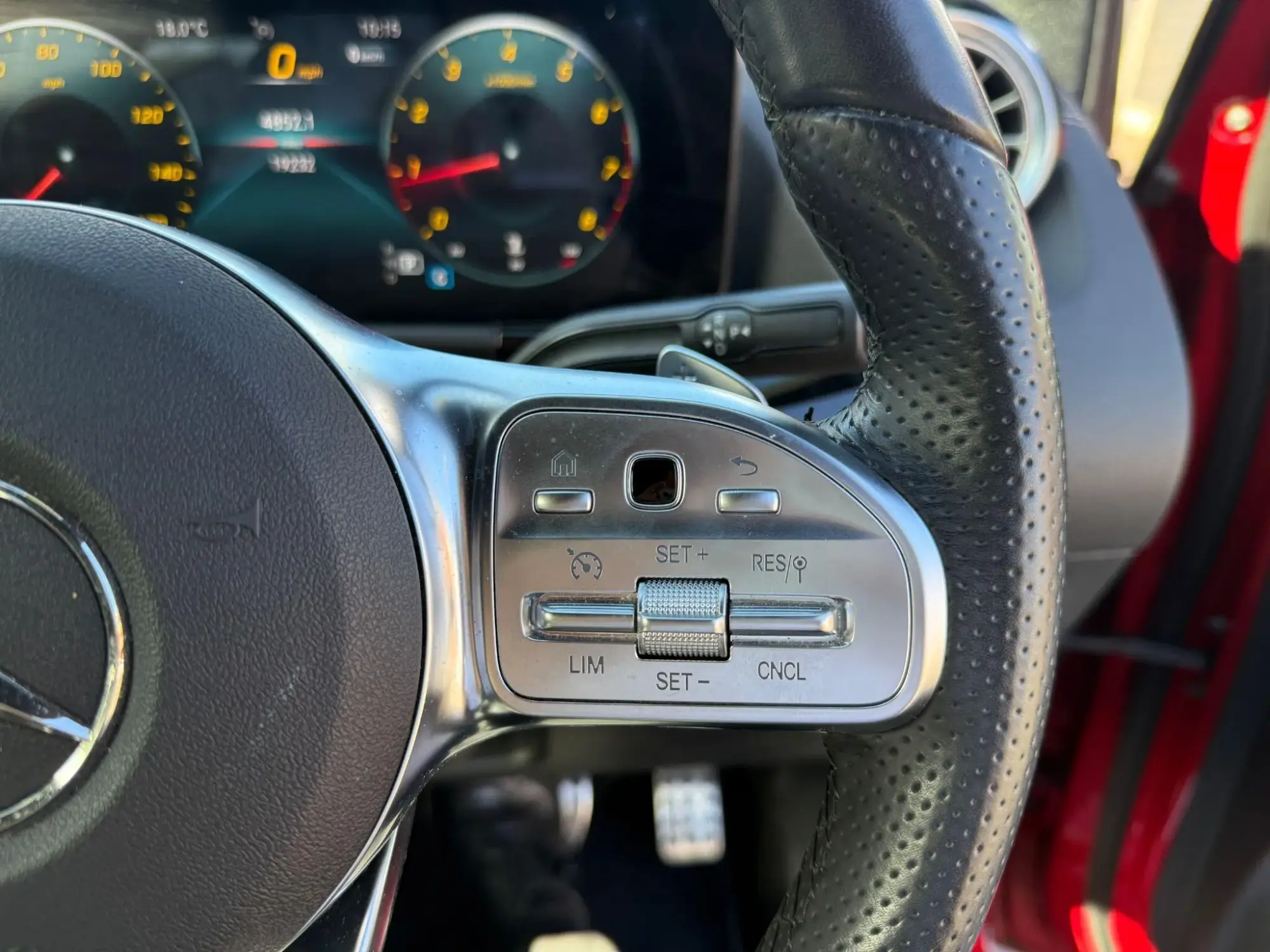 Mercedes-Benz B-Class Image 17
