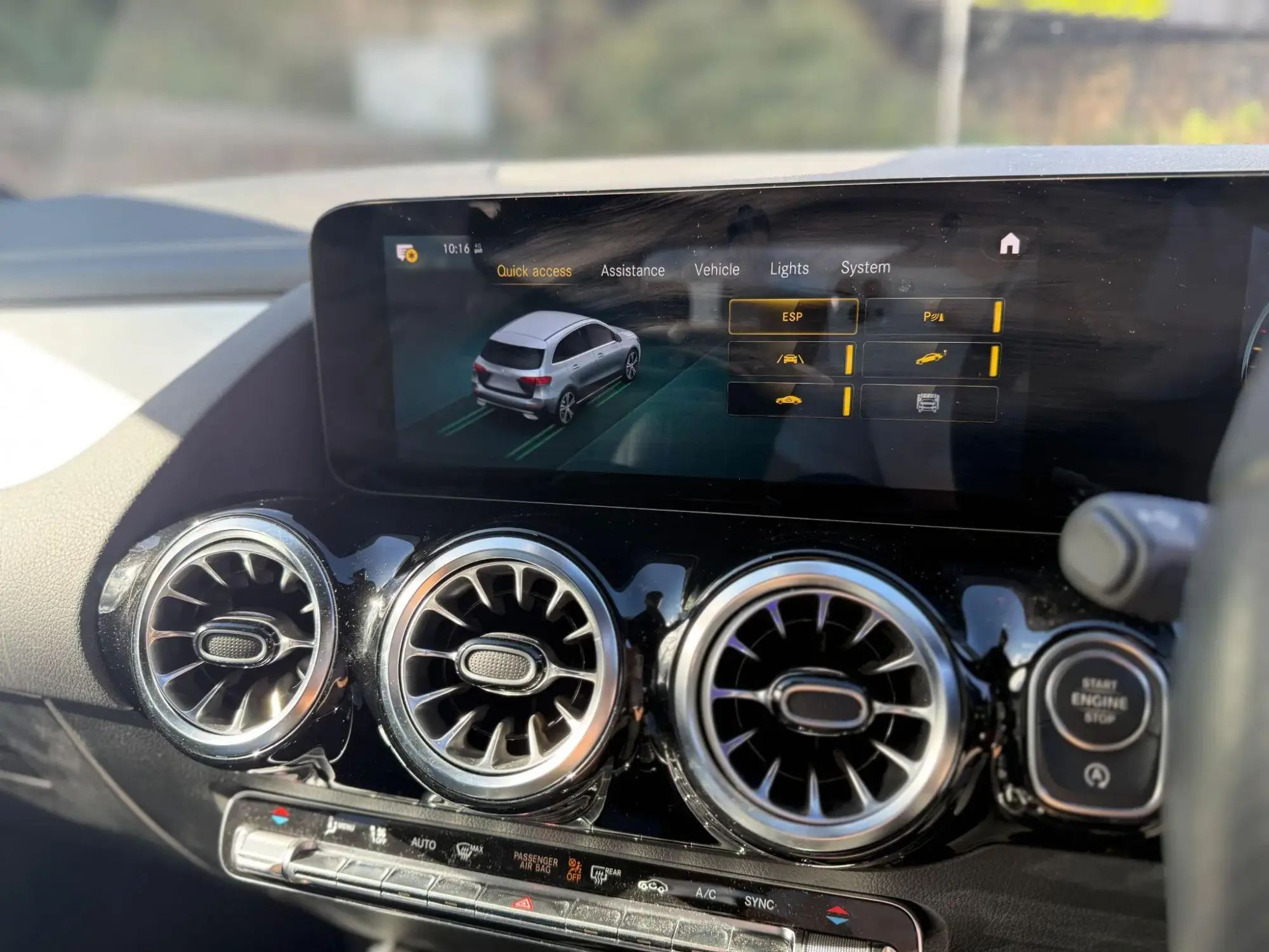 Mercedes-Benz B-Class Image 20