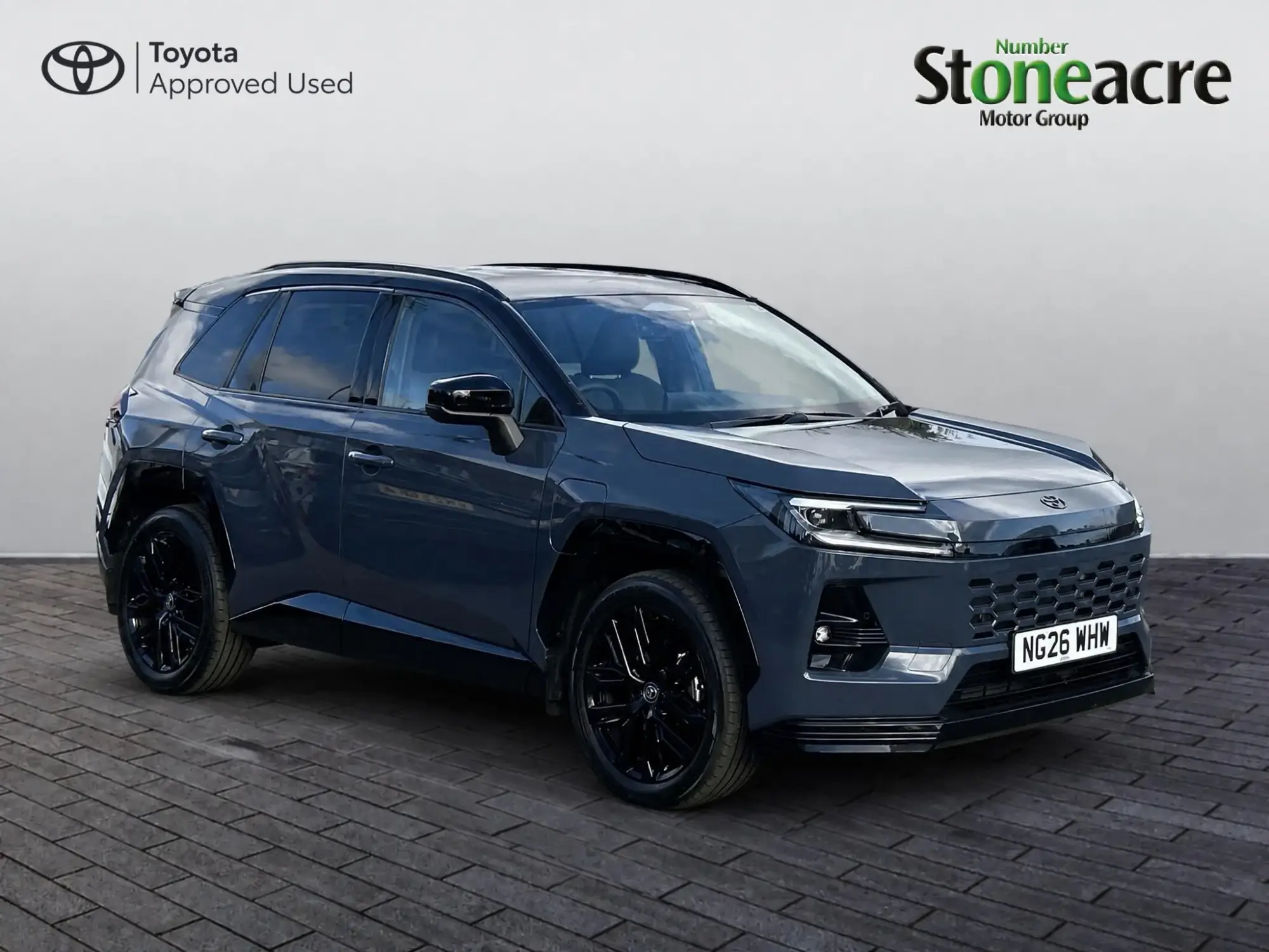 Toyota RAV4 2.5 22.7kWh Design CVT Euro 6 (s/s) 5dr NG26WHW Image 1 Toyota RAV4 2.5 22.7kWh Design CVT Euro 6 (s/s) 5dr NG26WHW Image 1