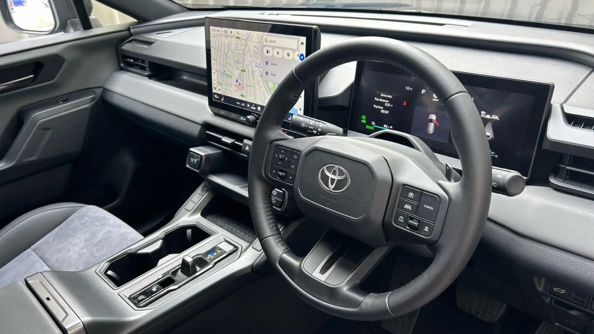 Toyota RAV4 Image 10