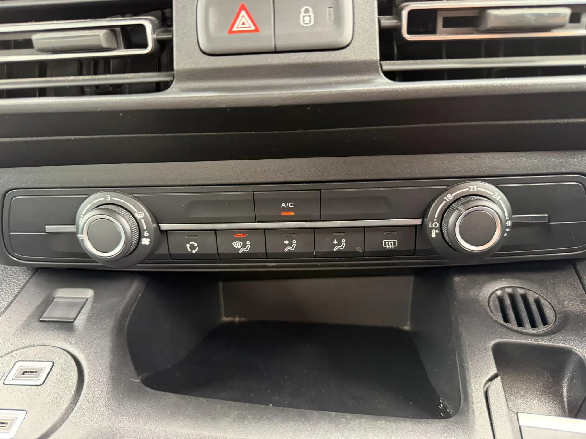 Citroen e-Berlingo Image 10 Citroen e-Berlingo Image 10