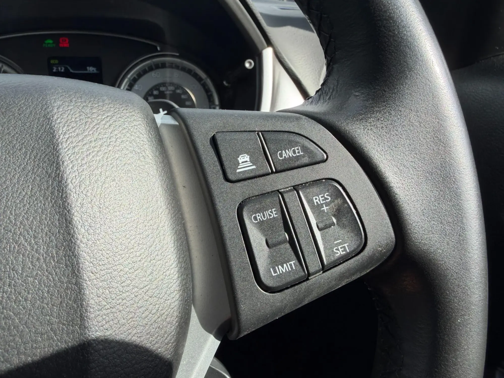 Suzuki Vitara Image 14 Suzuki Vitara Image 14