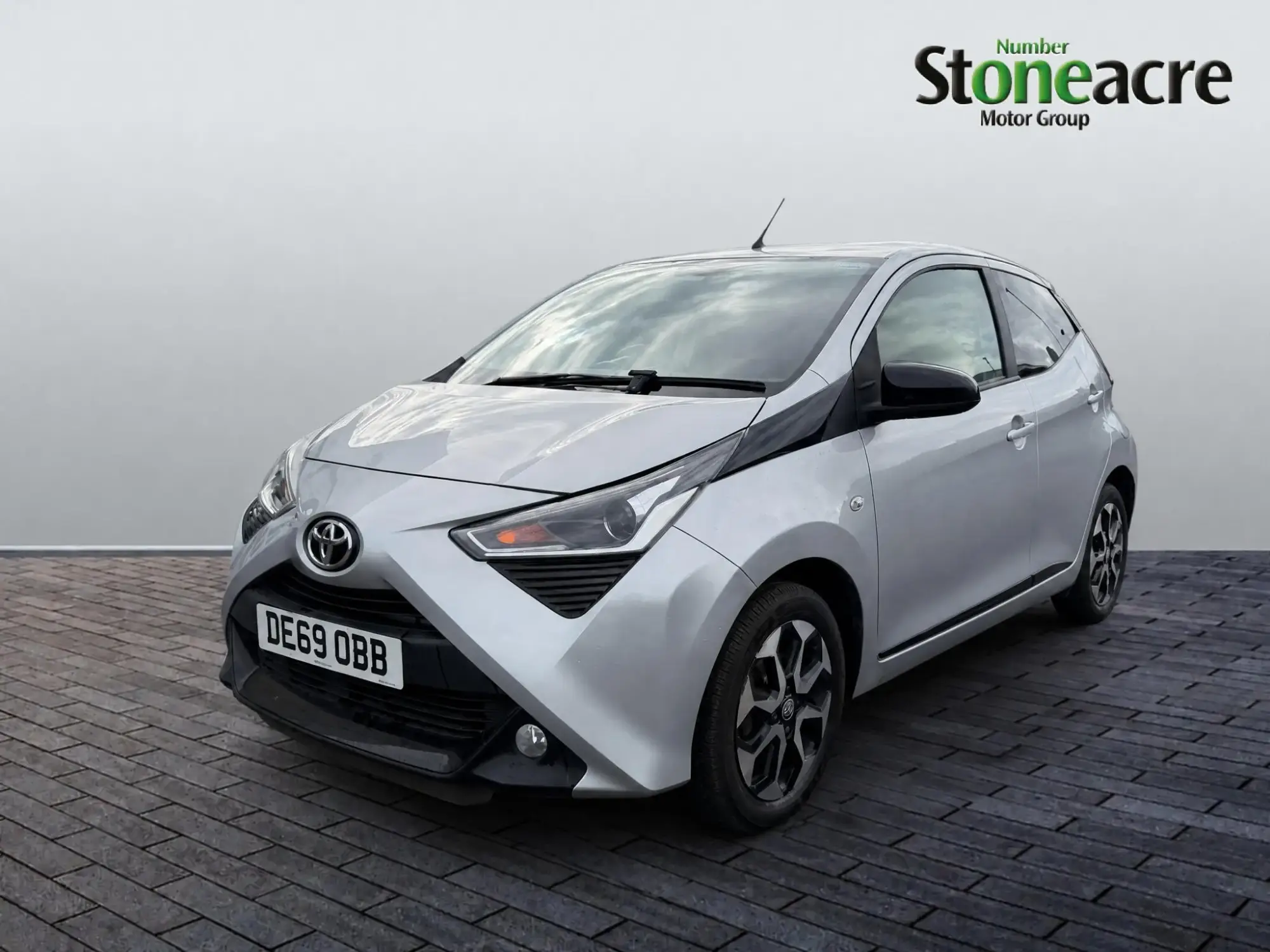 Toyota Aygo 1.0 VVT-i X-Trend 5dr DE69OBB Image 3