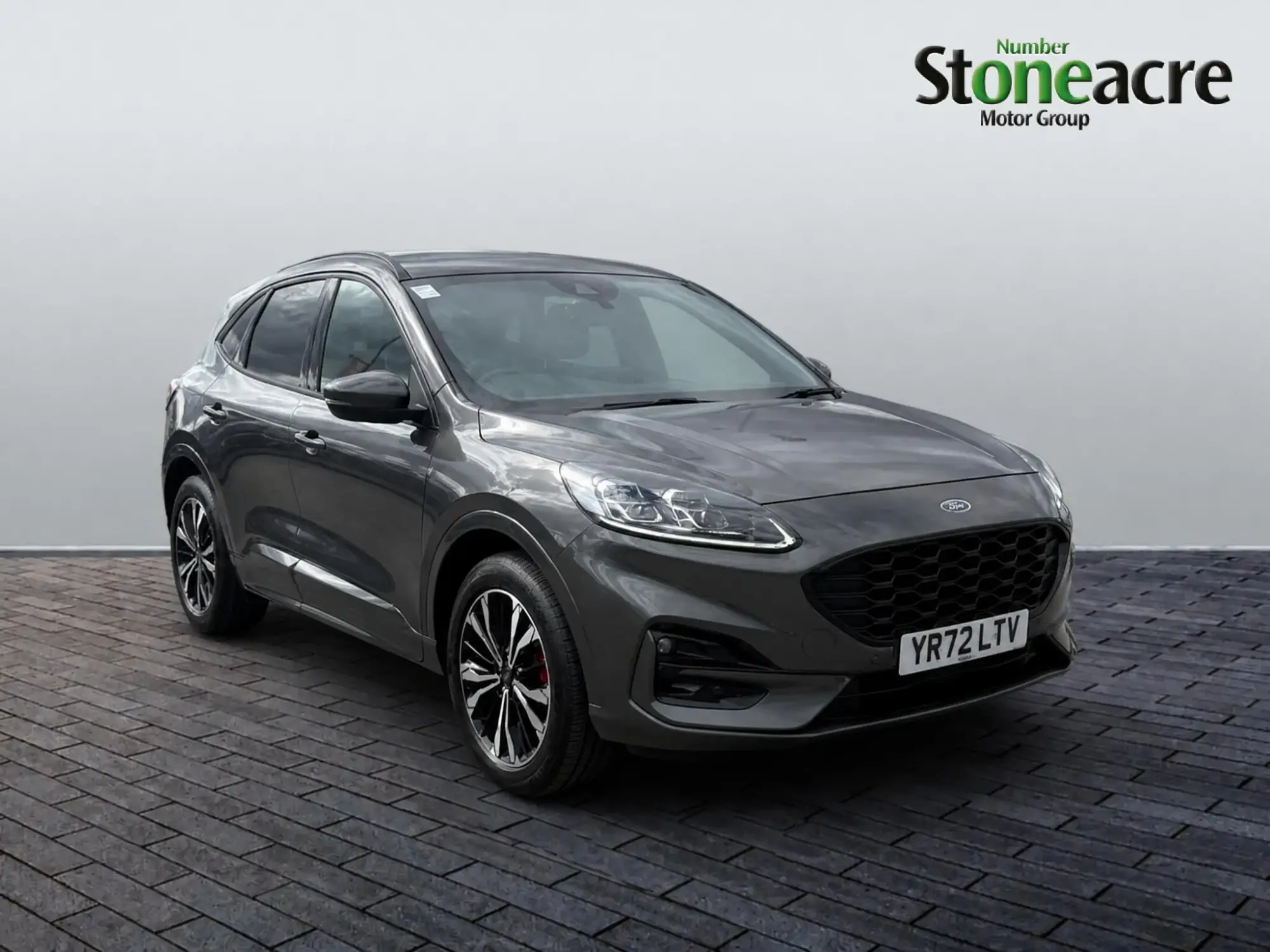 Ford Kuga Plug-In Hybrid 2.5 PHEV ST-Line X Edition 5dr CVT YR72LTV Image 1 Ford Kuga Plug-In Hybrid 2.5 PHEV ST-Line X Edition 5dr CVT YR72LTV Image 1