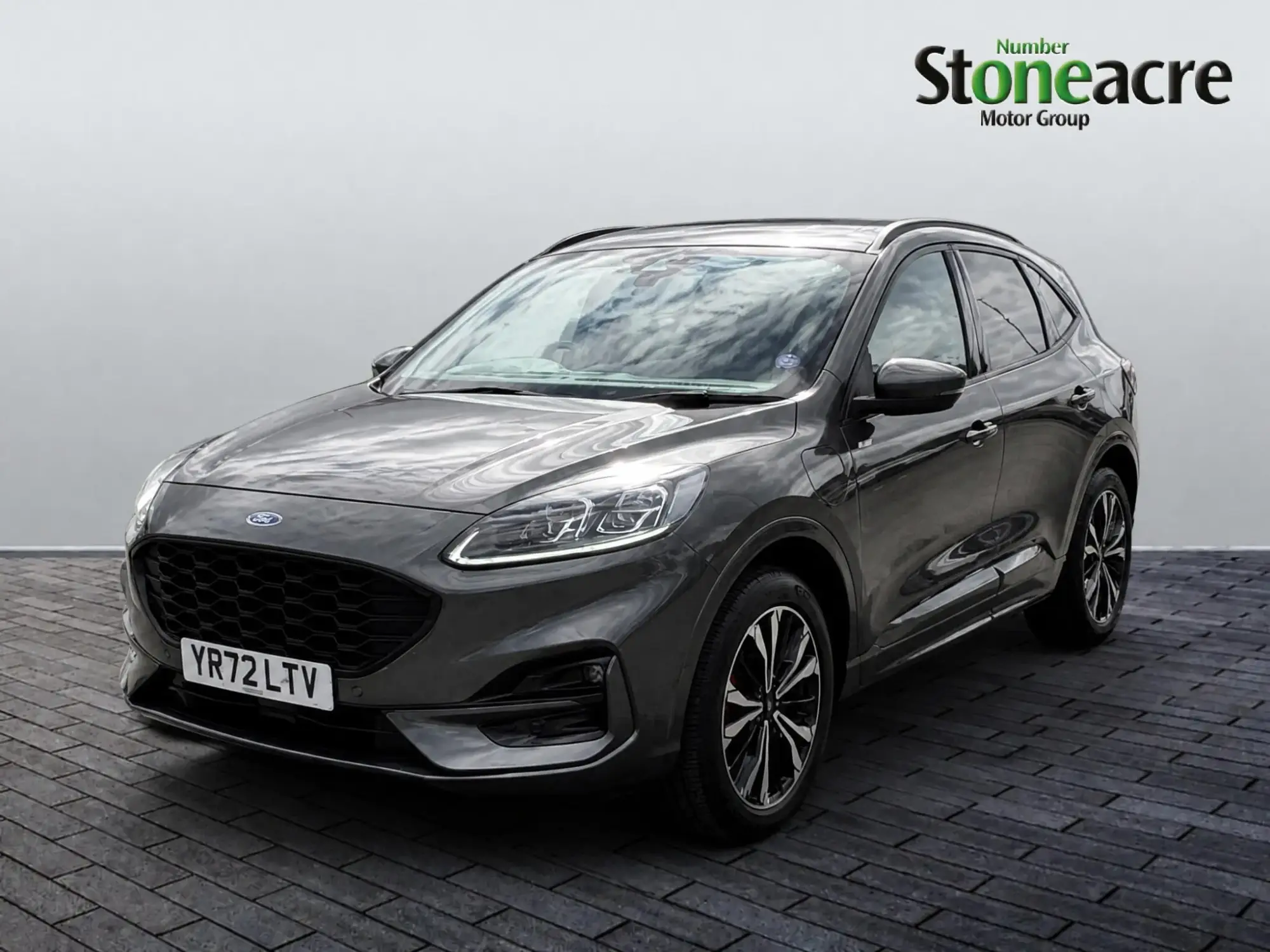 Ford Kuga Plug-In Hybrid 2.5 PHEV ST-Line X Edition 5dr CVT YR72LTV Image 3 Ford Kuga Plug-In Hybrid 2.5 PHEV ST-Line X Edition 5dr CVT YR72LTV Image 3