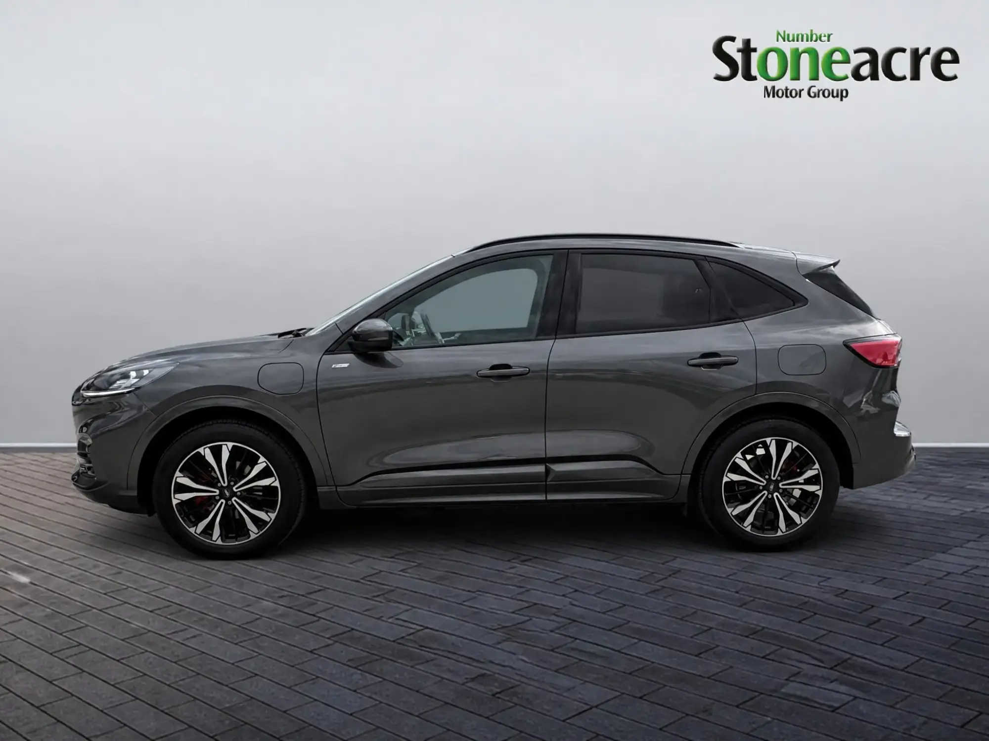 Ford Kuga Plug-In Hybrid Image 5 Ford Kuga Plug-In Hybrid Image 5