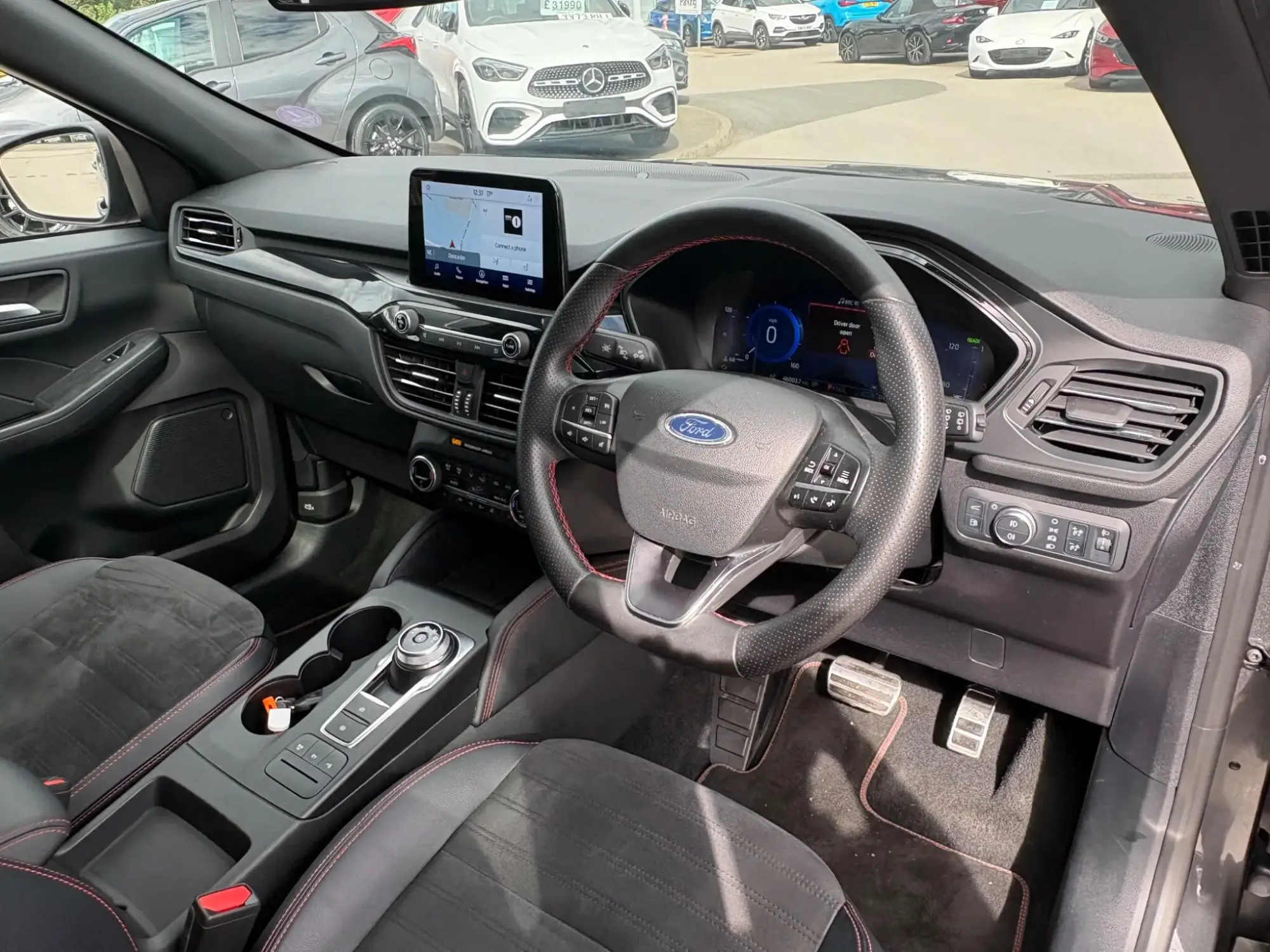 Ford Kuga Plug-In Hybrid Image 9 Ford Kuga Plug-In Hybrid Image 9