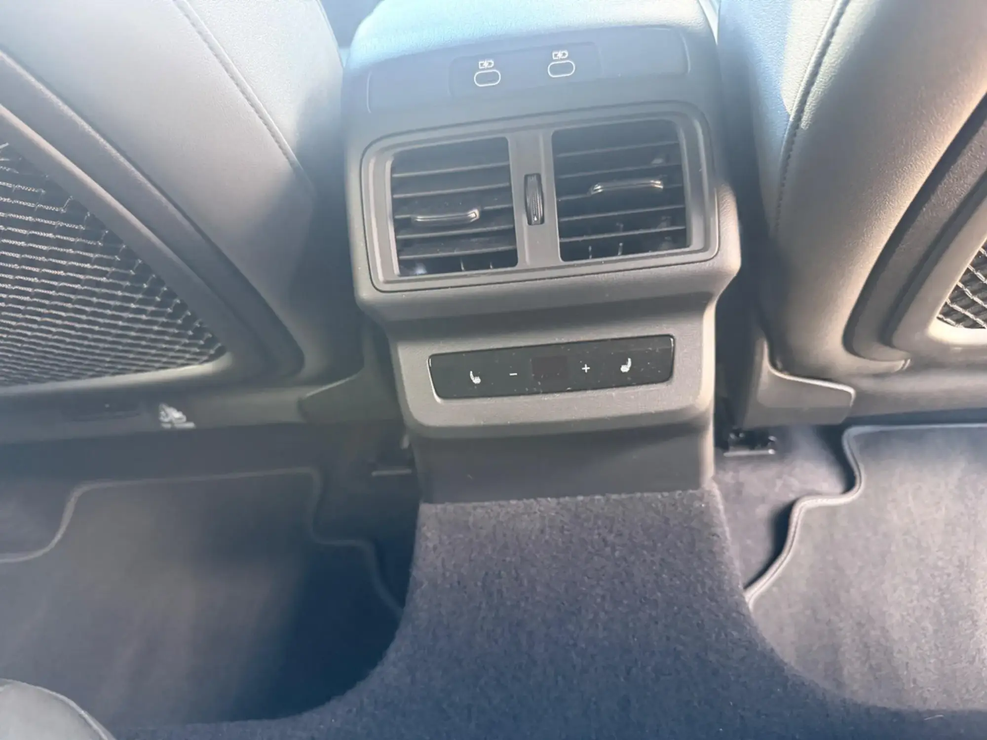 Audi Q5 Image 12 Audi Q5 Image 12