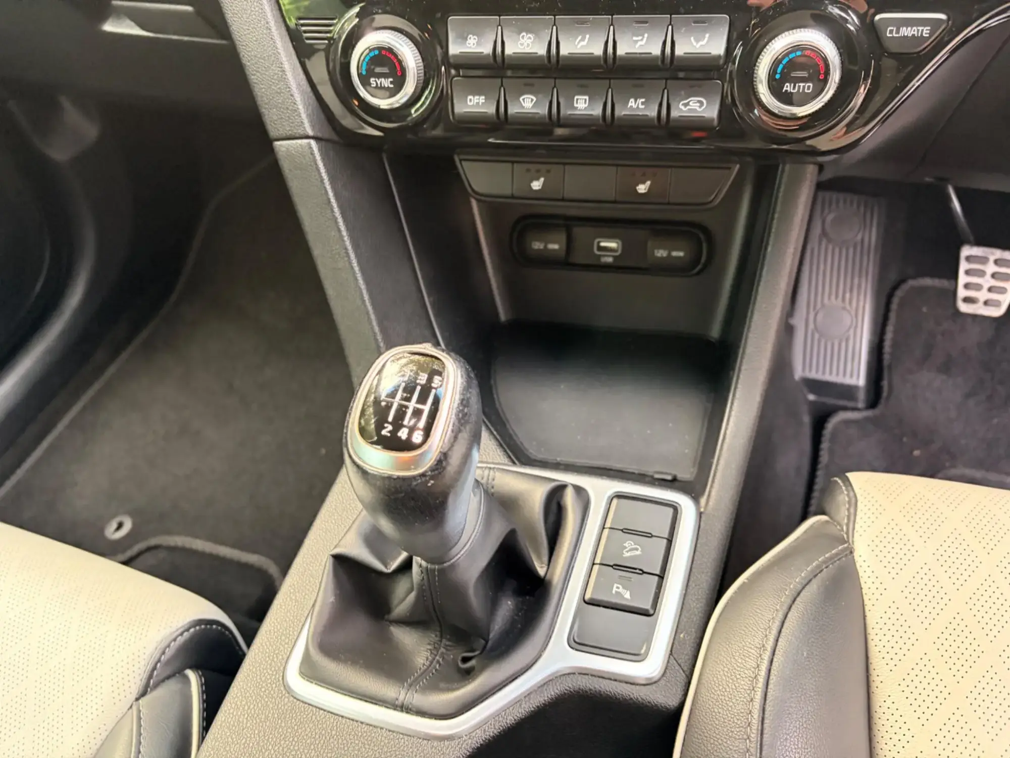 Kia Sportage Image 15 Kia Sportage Image 15