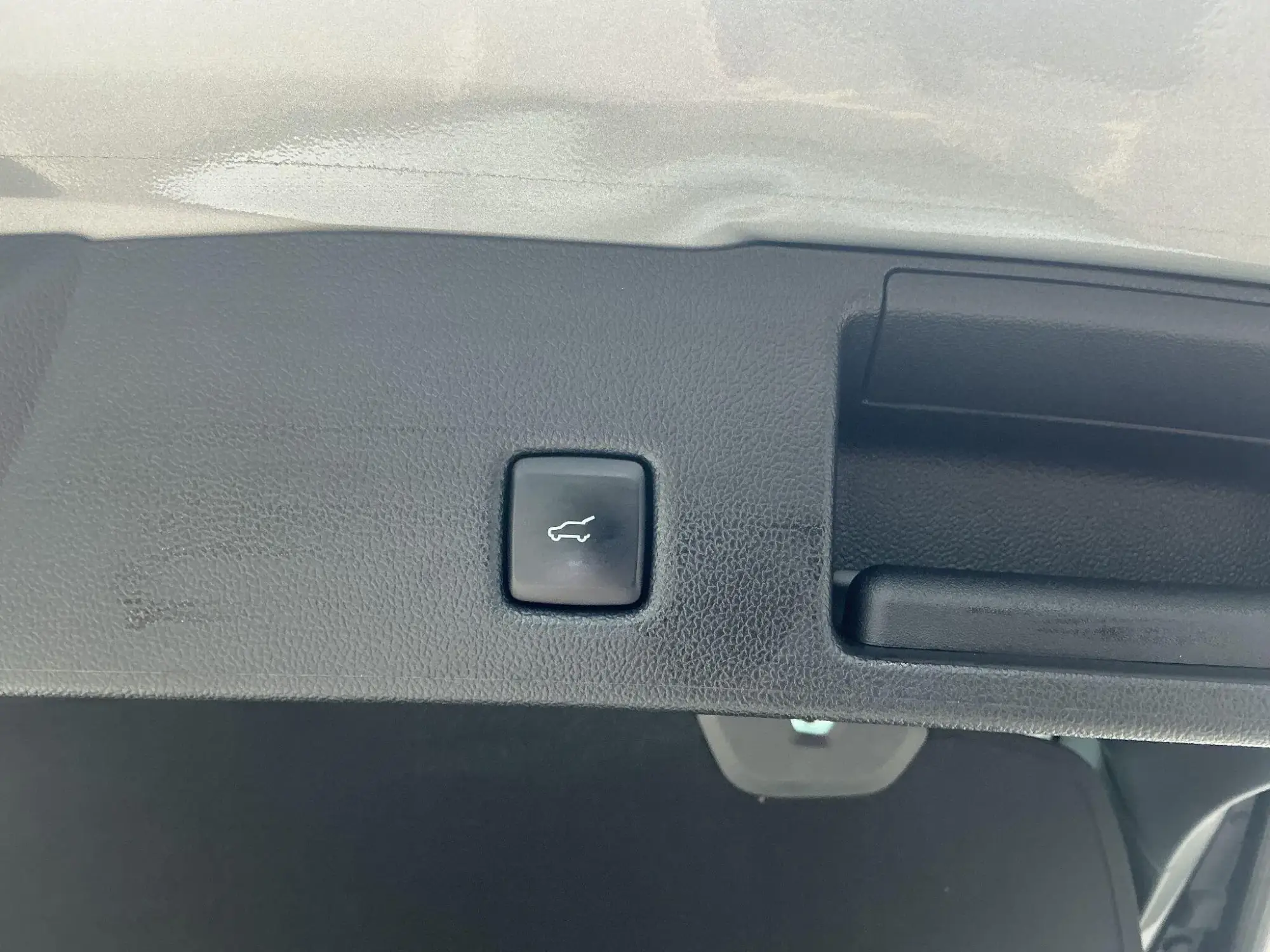 Ford Kuga Hybrid Image 15