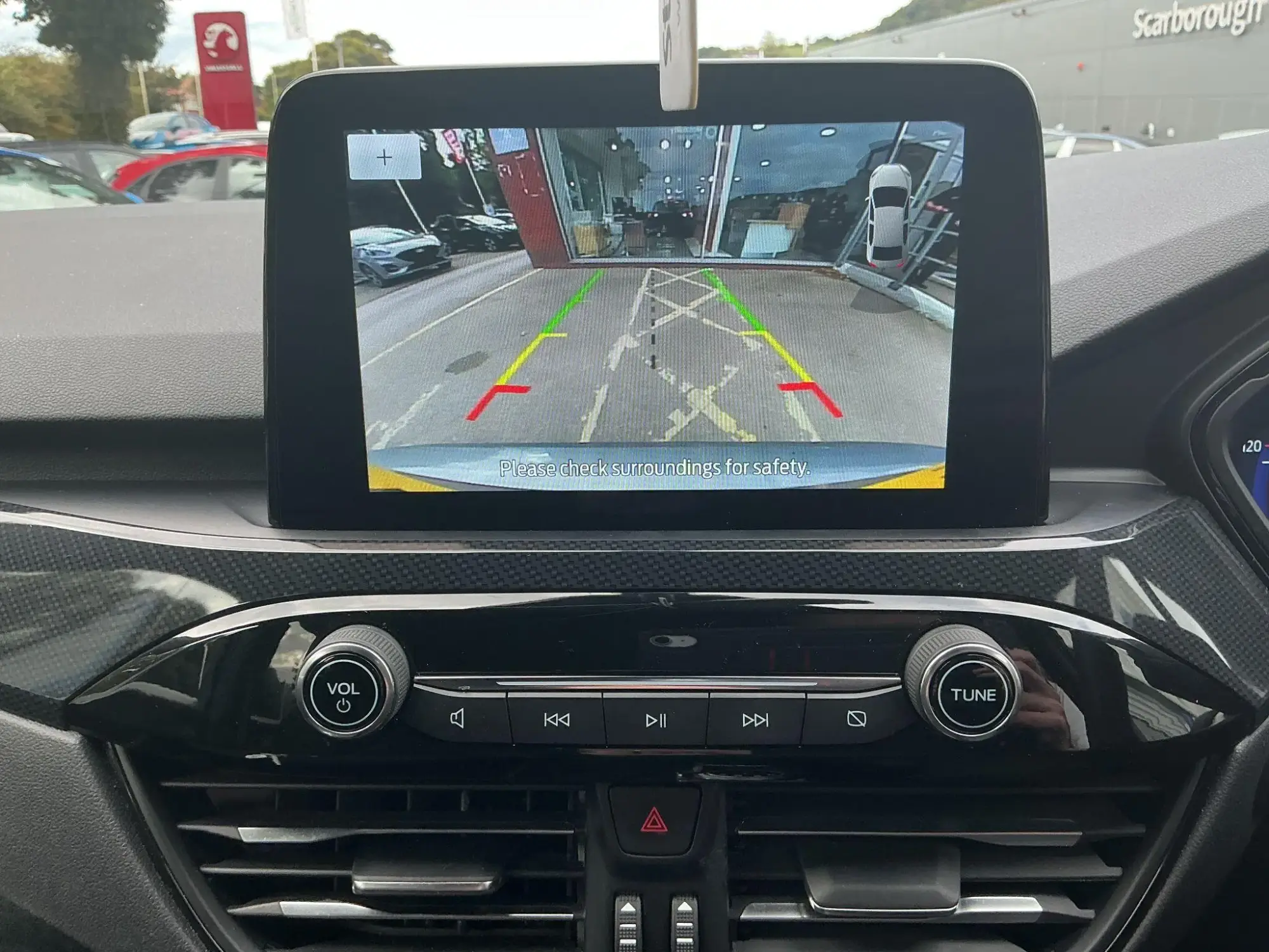 Ford Kuga Hybrid Image 19