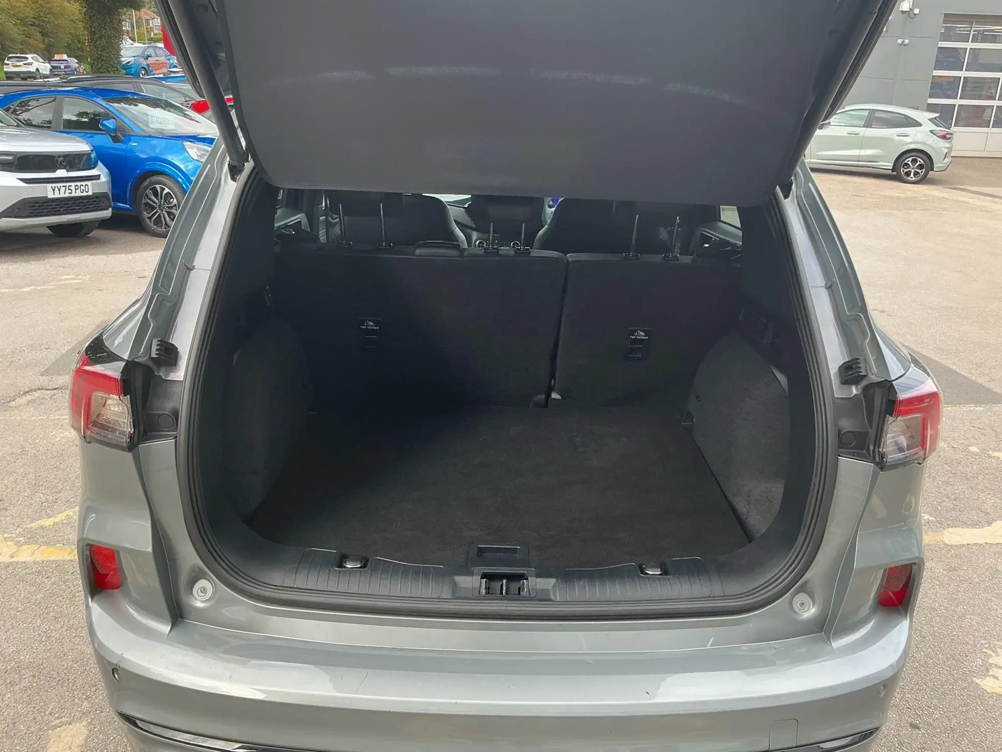 Ford Kuga Hybrid Image 23