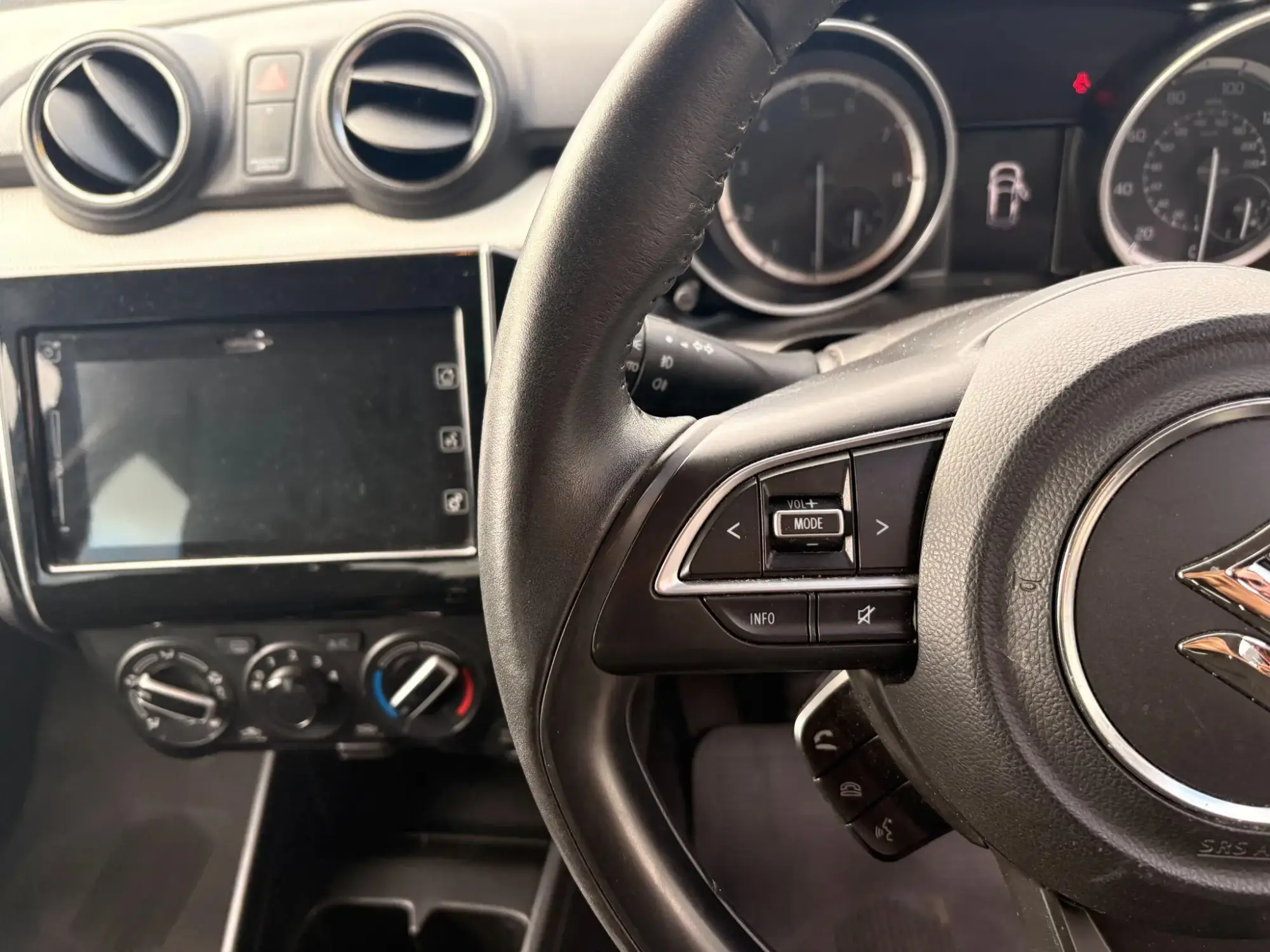Suzuki Swift Image 22 Suzuki Swift Image 22