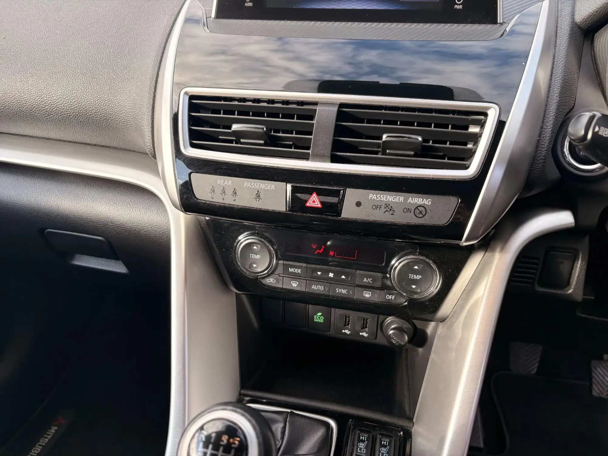 Mitsubishi Eclipse Cross Image 10 Mitsubishi Eclipse Cross Image 10