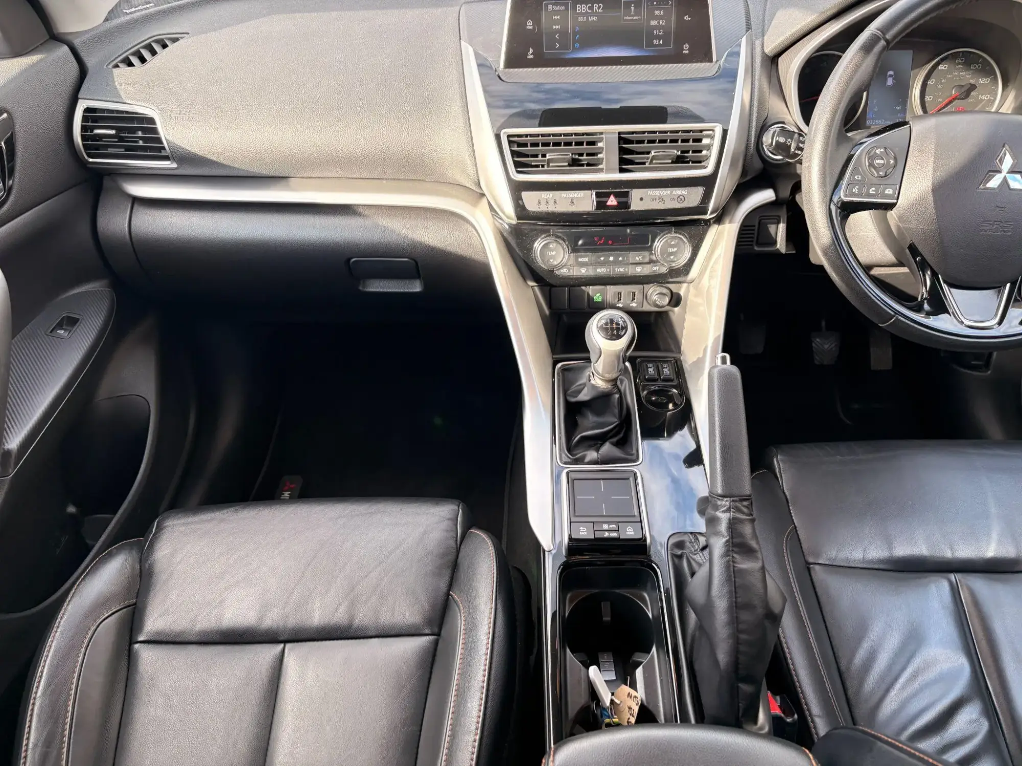 Mitsubishi Eclipse Cross Image 12 Mitsubishi Eclipse Cross Image 12