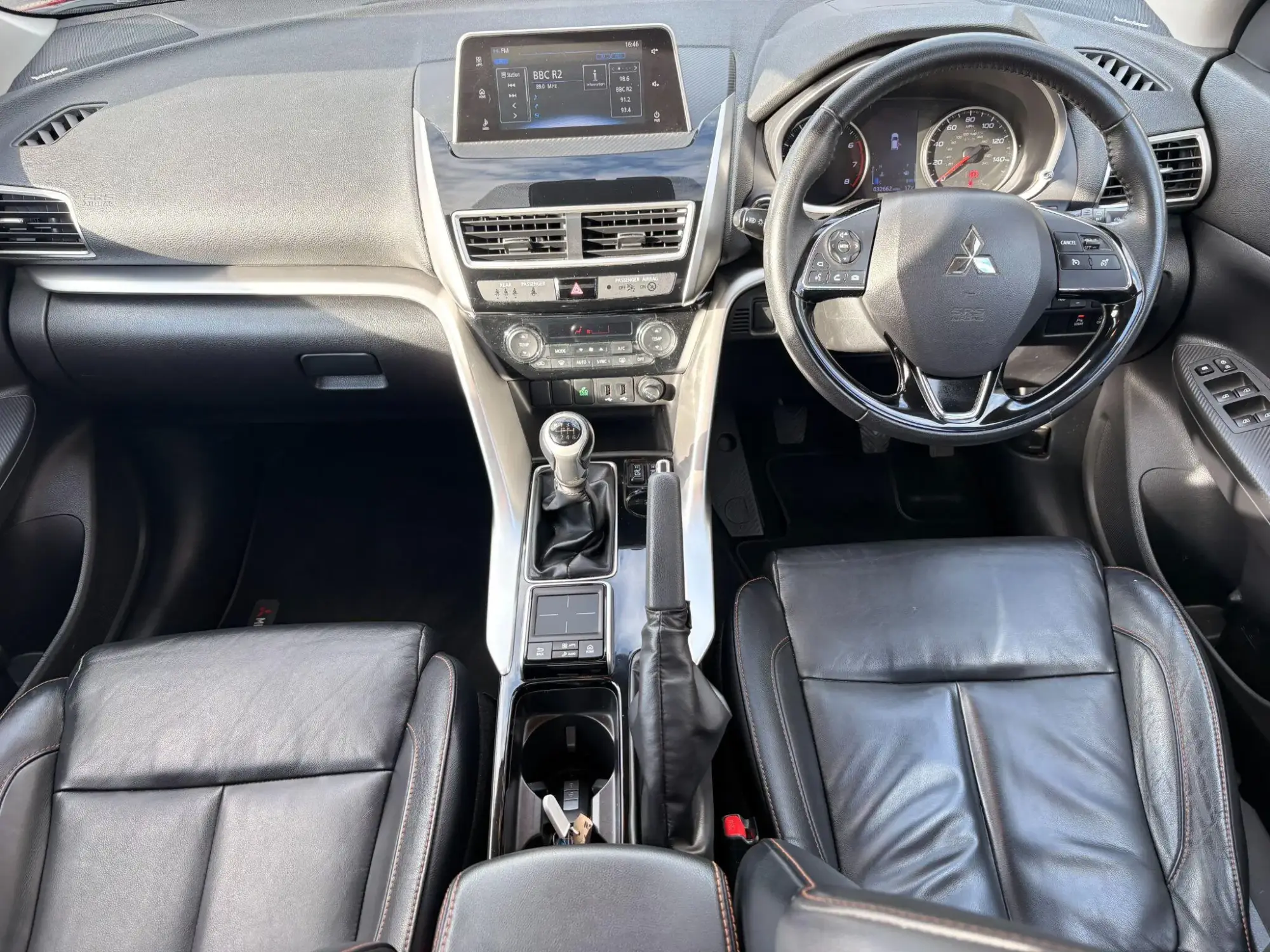 Mitsubishi Eclipse Cross Image 14 Mitsubishi Eclipse Cross Image 14
