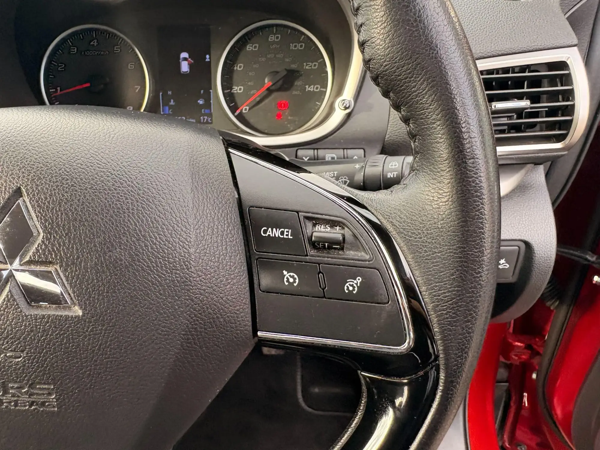 Mitsubishi Eclipse Cross Image 19 Mitsubishi Eclipse Cross Image 19