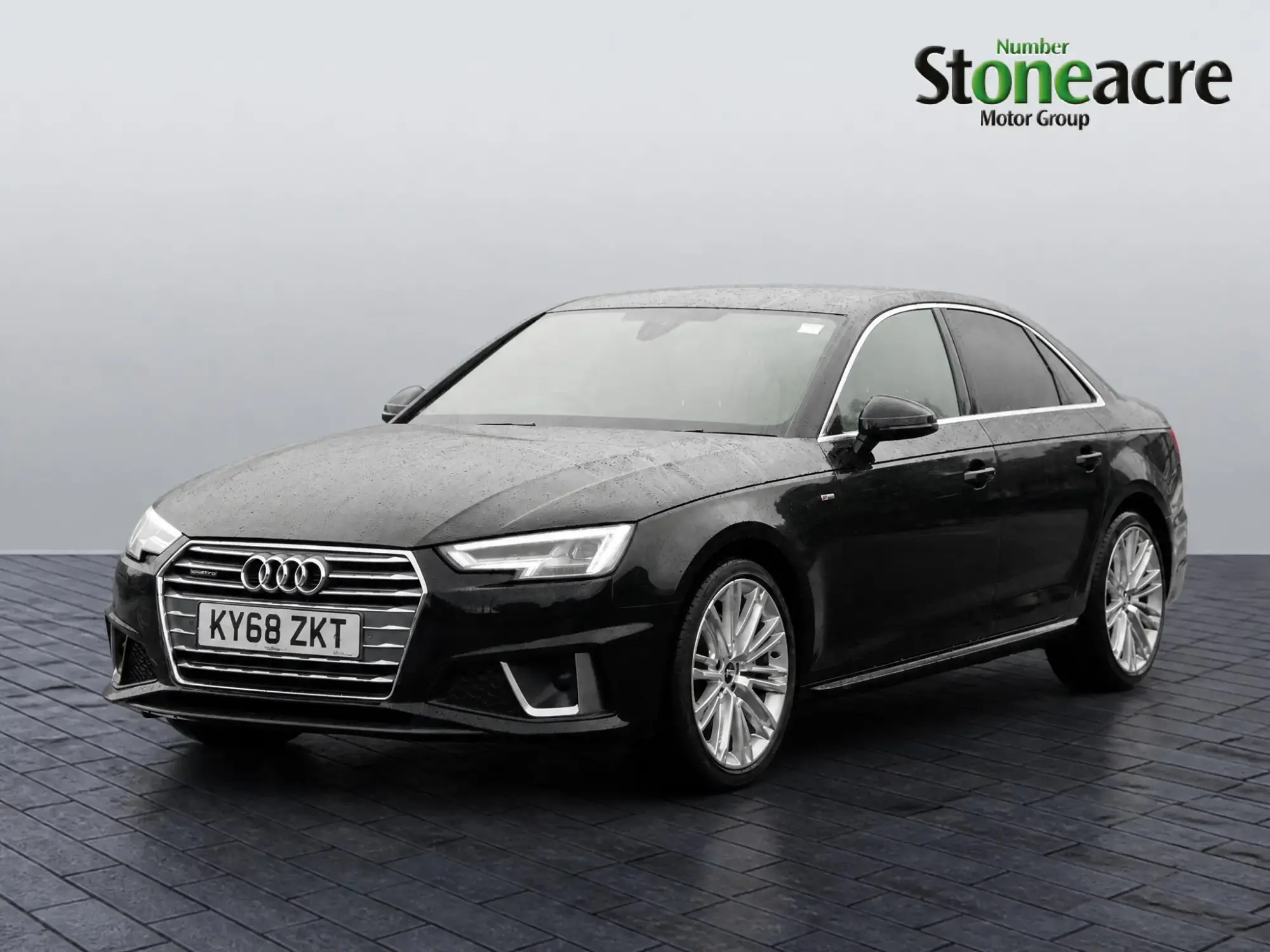 Audi A4 Saloon Image 7